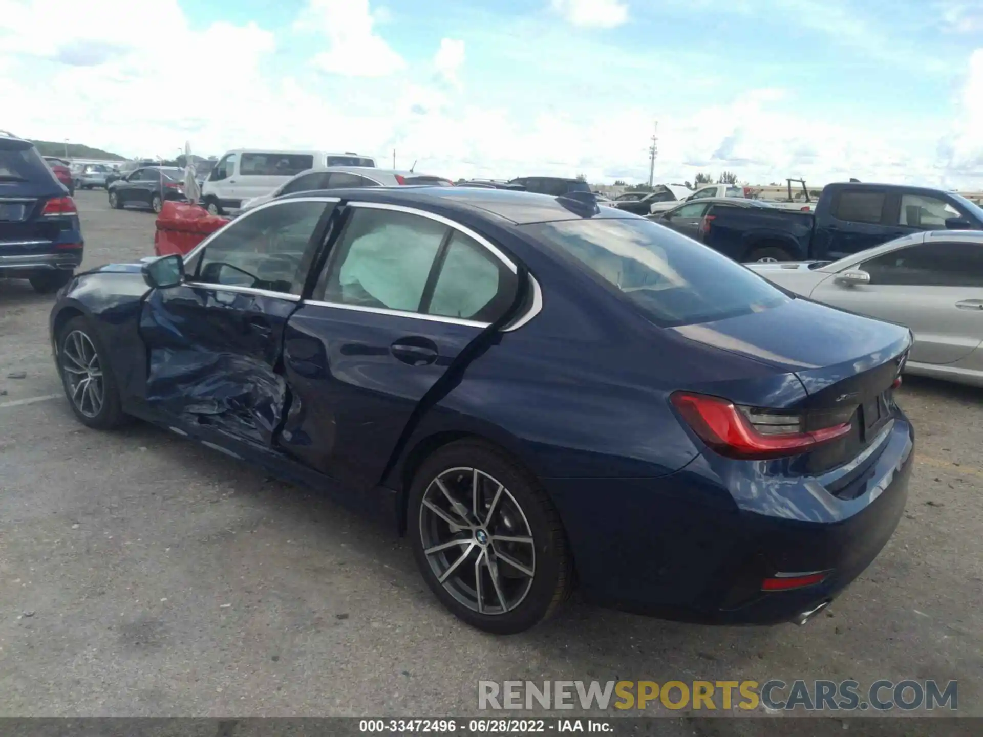 3 Photograph of a damaged car 3MW5R7J09L8B25959 BMW 3 SERIES 2020