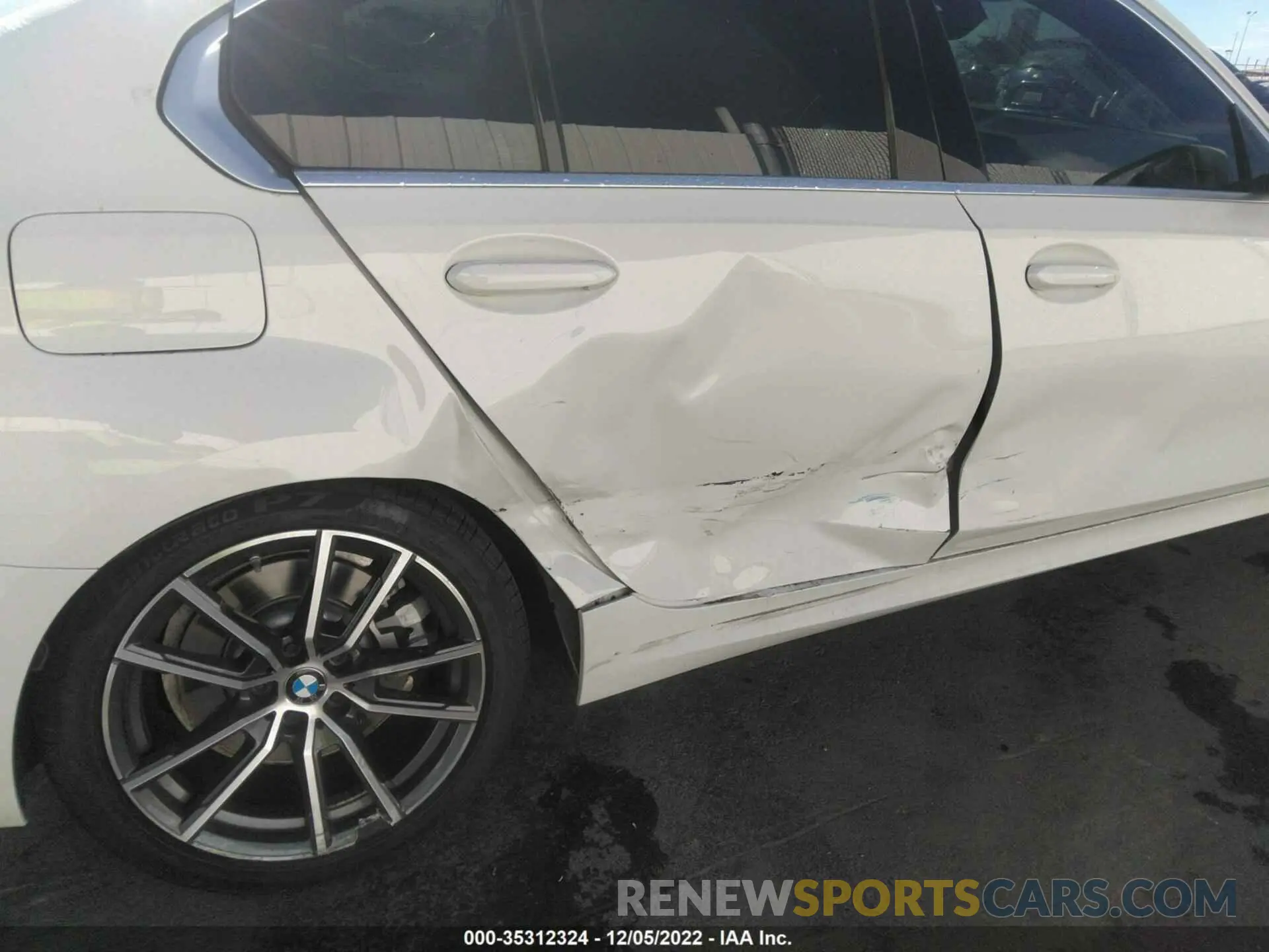 6 Photograph of a damaged car 3MW5R7J09L8B34905 BMW 3 SERIES 2020