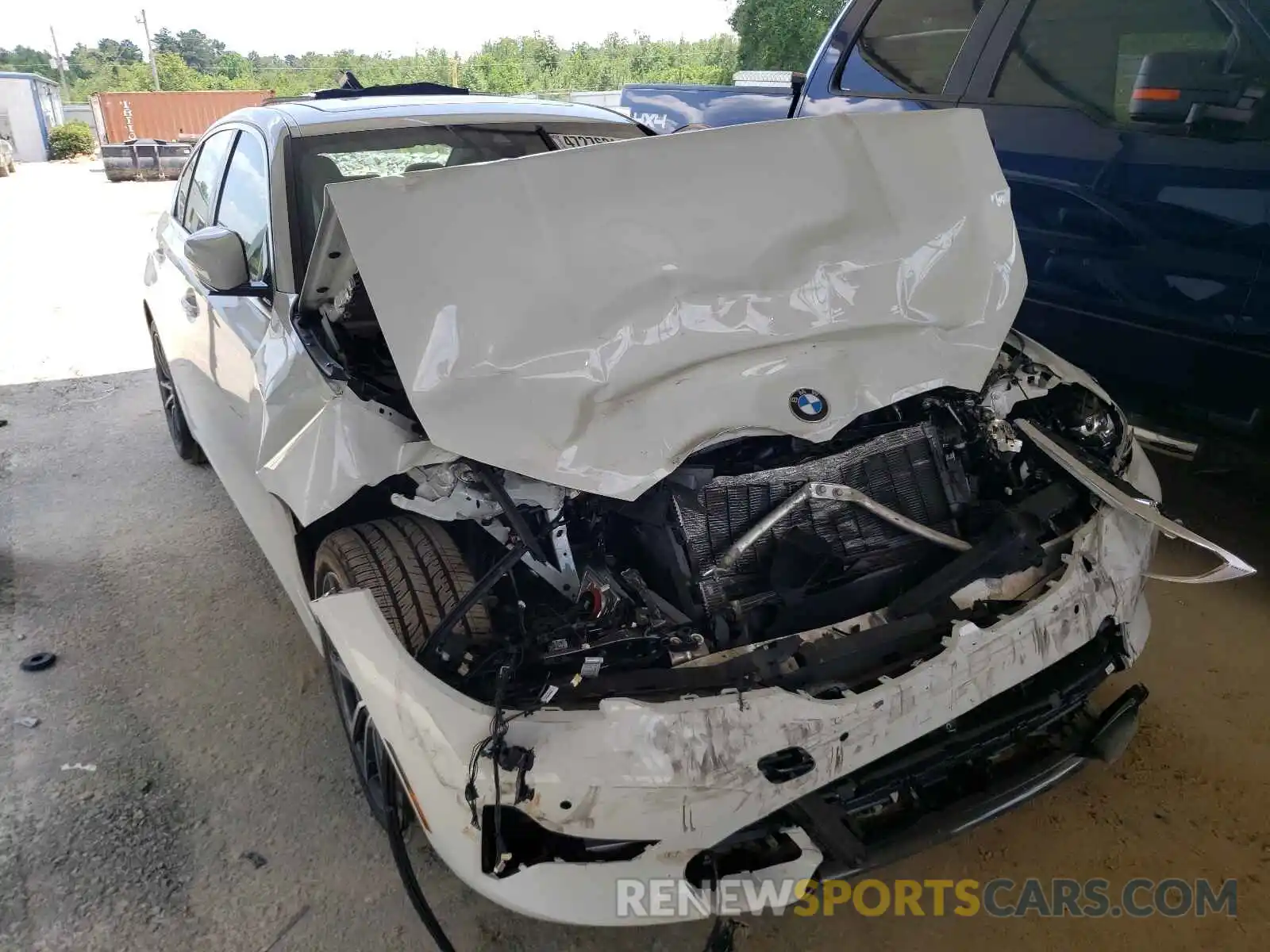 1 Photograph of a damaged car 3MW5R7J09L8B44673 BMW 3 SERIES 2020