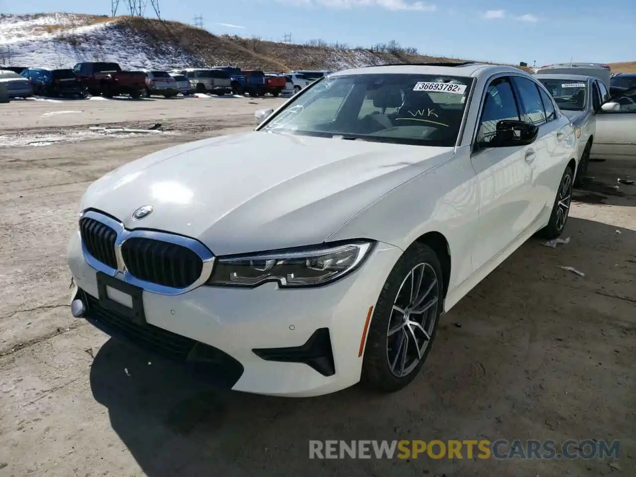 2 Photograph of a damaged car 3MW5R7J0XL8B06336 BMW 3 SERIES 2020