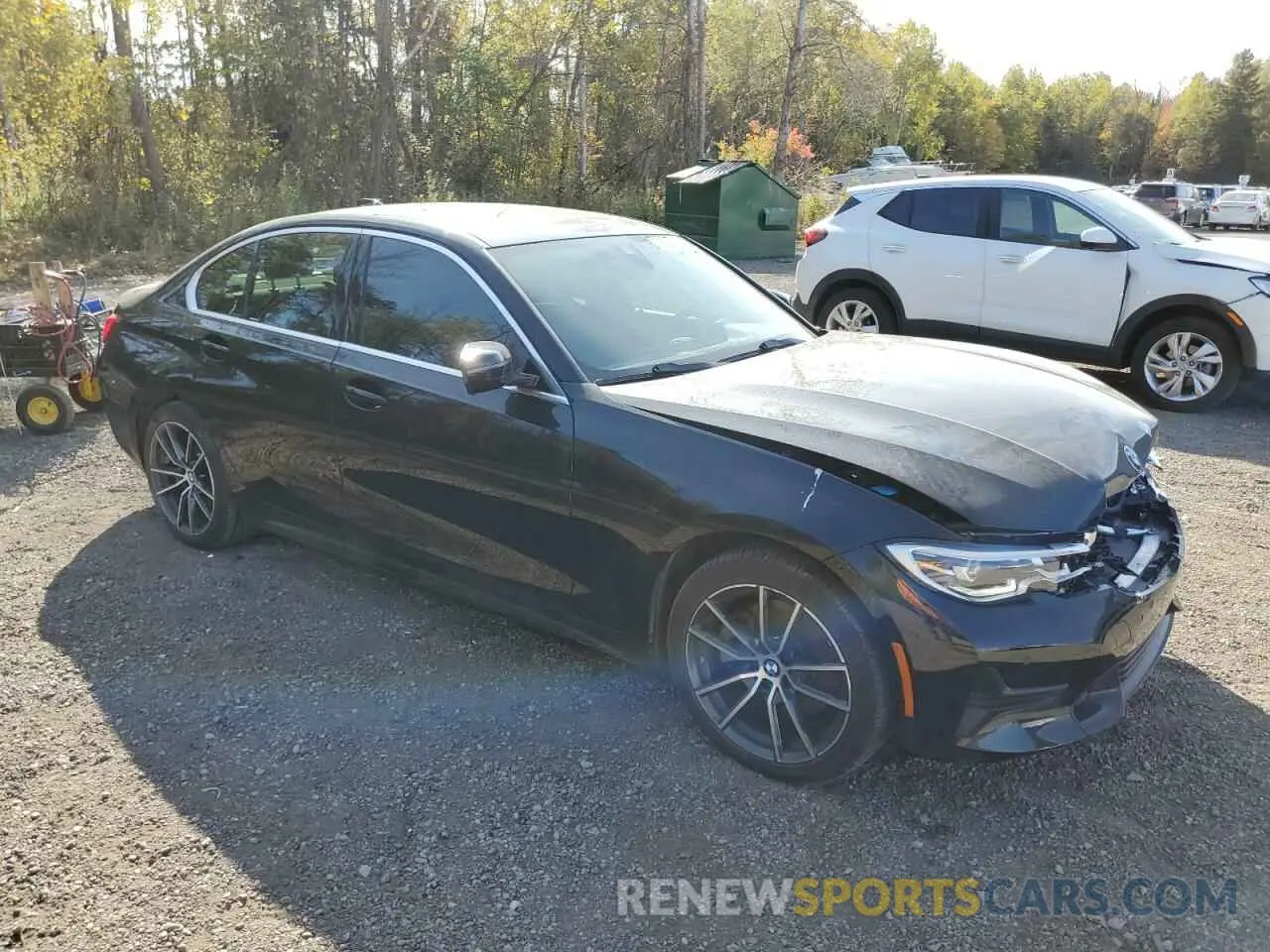 4 Photograph of a damaged car 3MW5R7J0XL8B40972 BMW 3 SERIES 2020