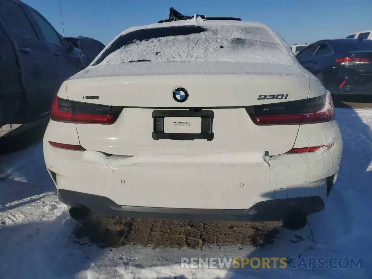 6 Photograph of a damaged car 3MW5R7J0XL8B41636 BMW 3 SERIES 2020