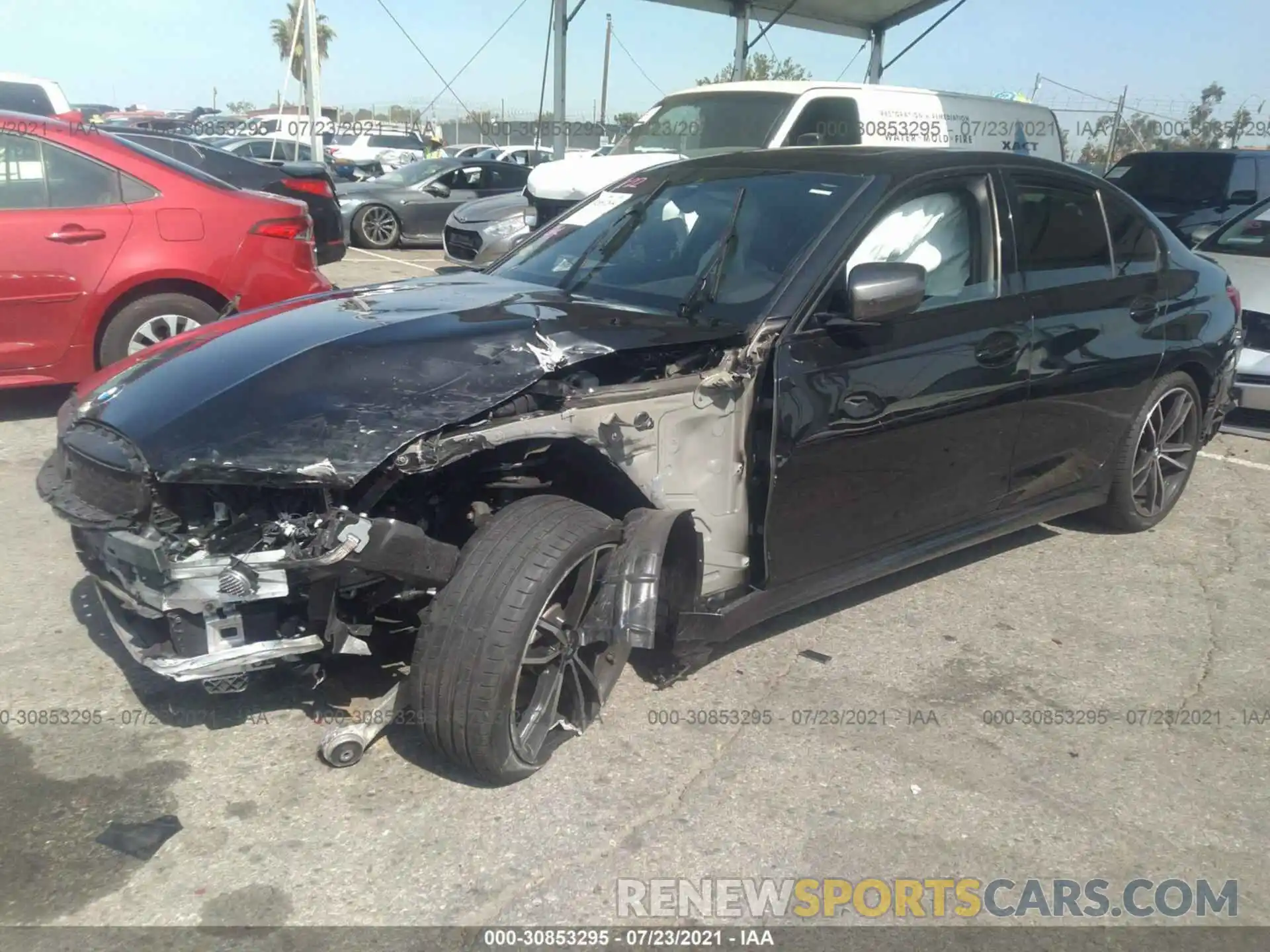 2 Photograph of a damaged car 3MW5U7J00L8B34404 BMW 3 SERIES 2020