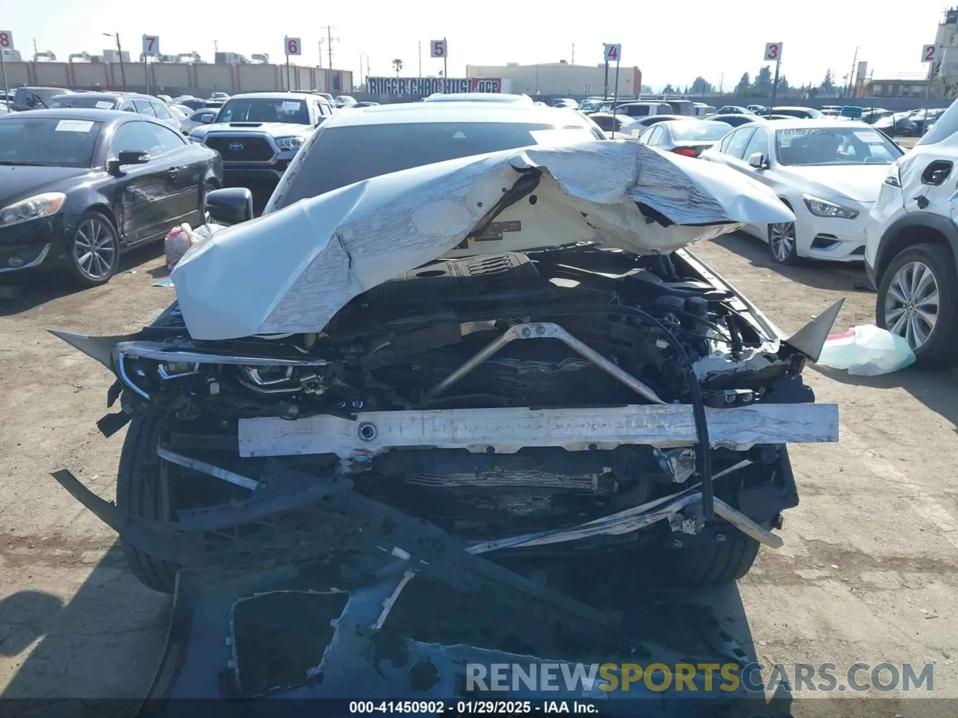 11 Photograph of a damaged car 3MW5U7J03L8B43176 BMW 3 SERIES 2020