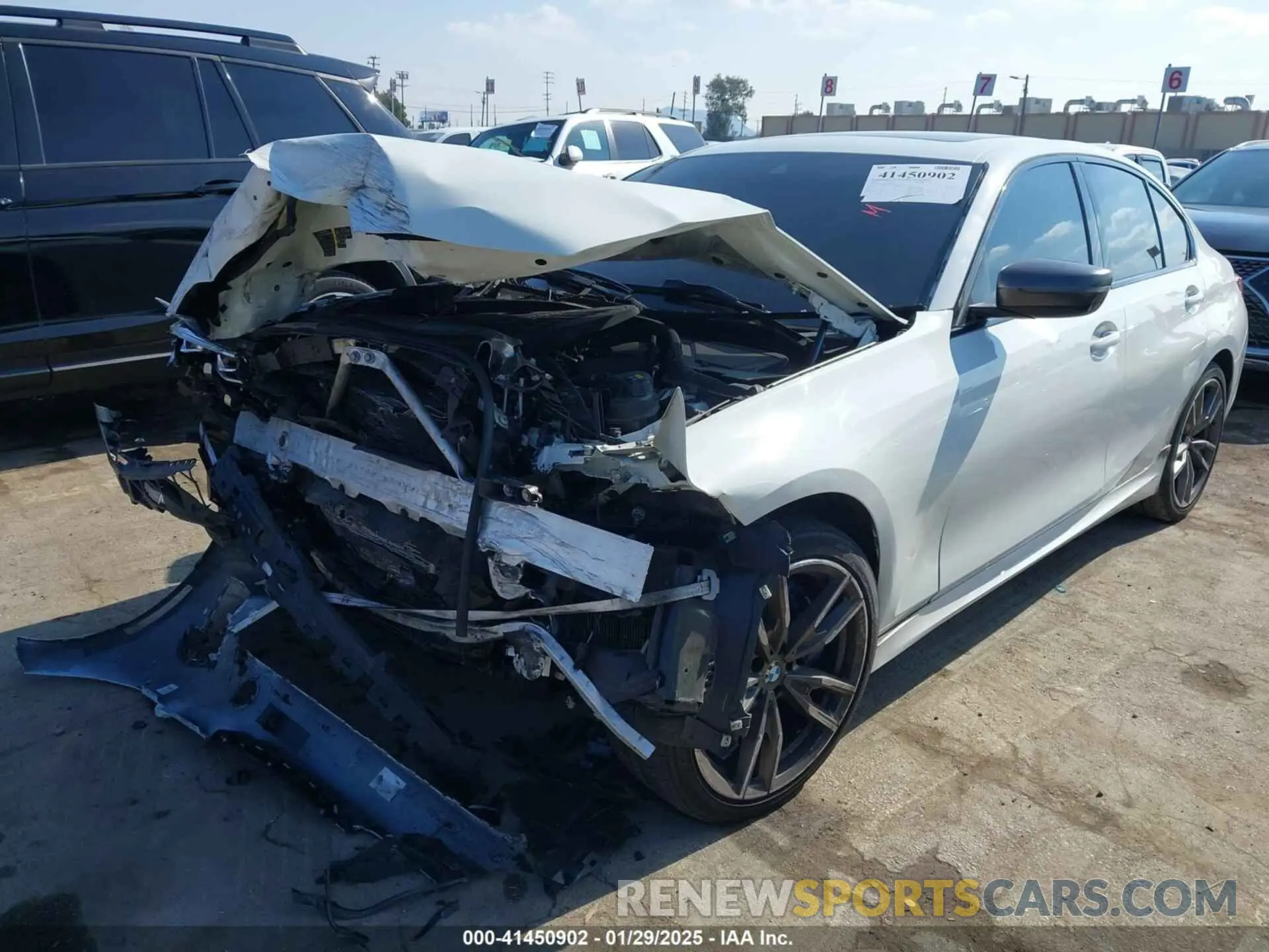 6 Photograph of a damaged car 3MW5U7J03L8B43176 BMW 3 SERIES 2020