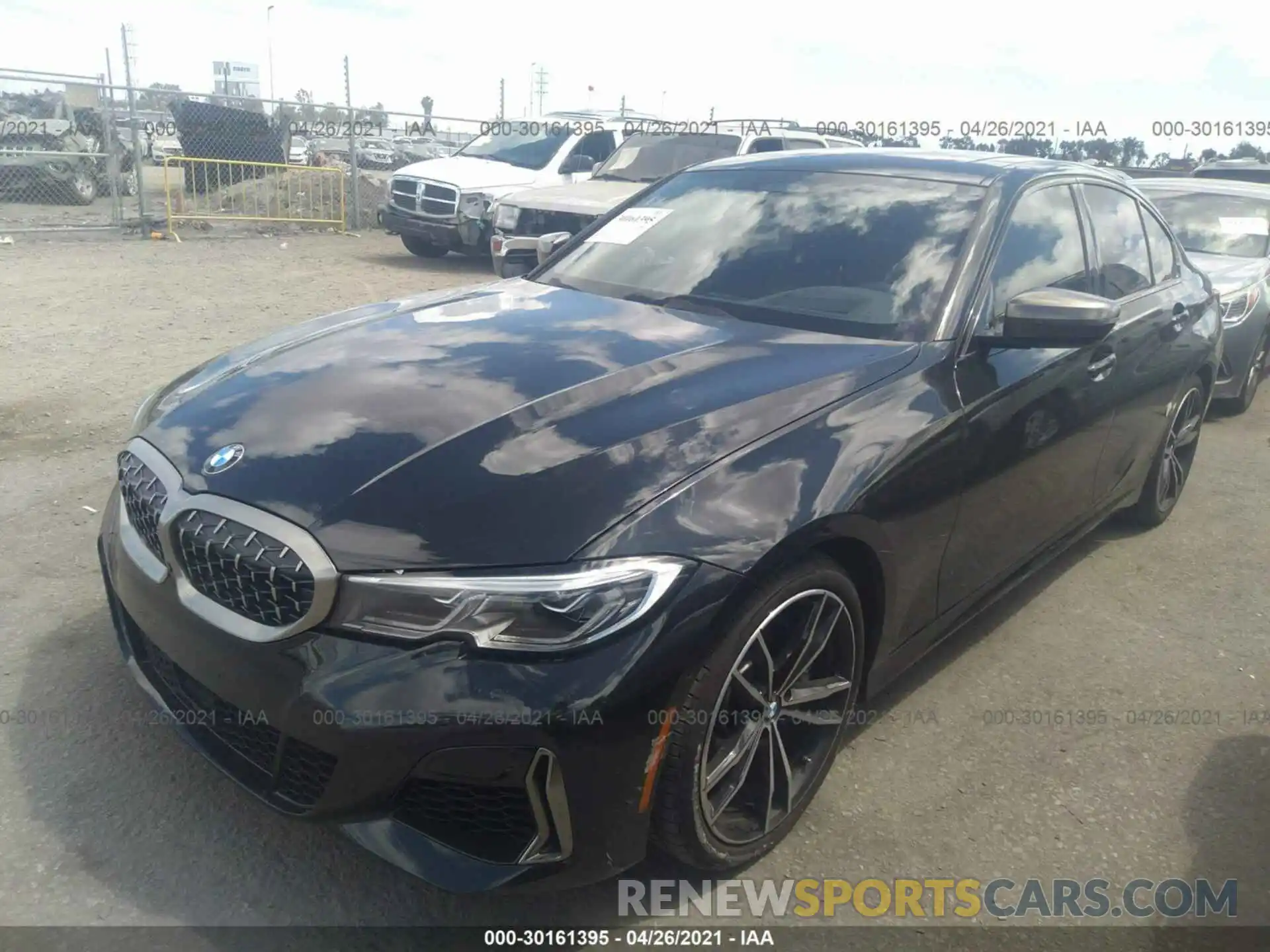 2 Photograph of a damaged car 3MW5U7J0XL8B40940 BMW 3 SERIES 2020