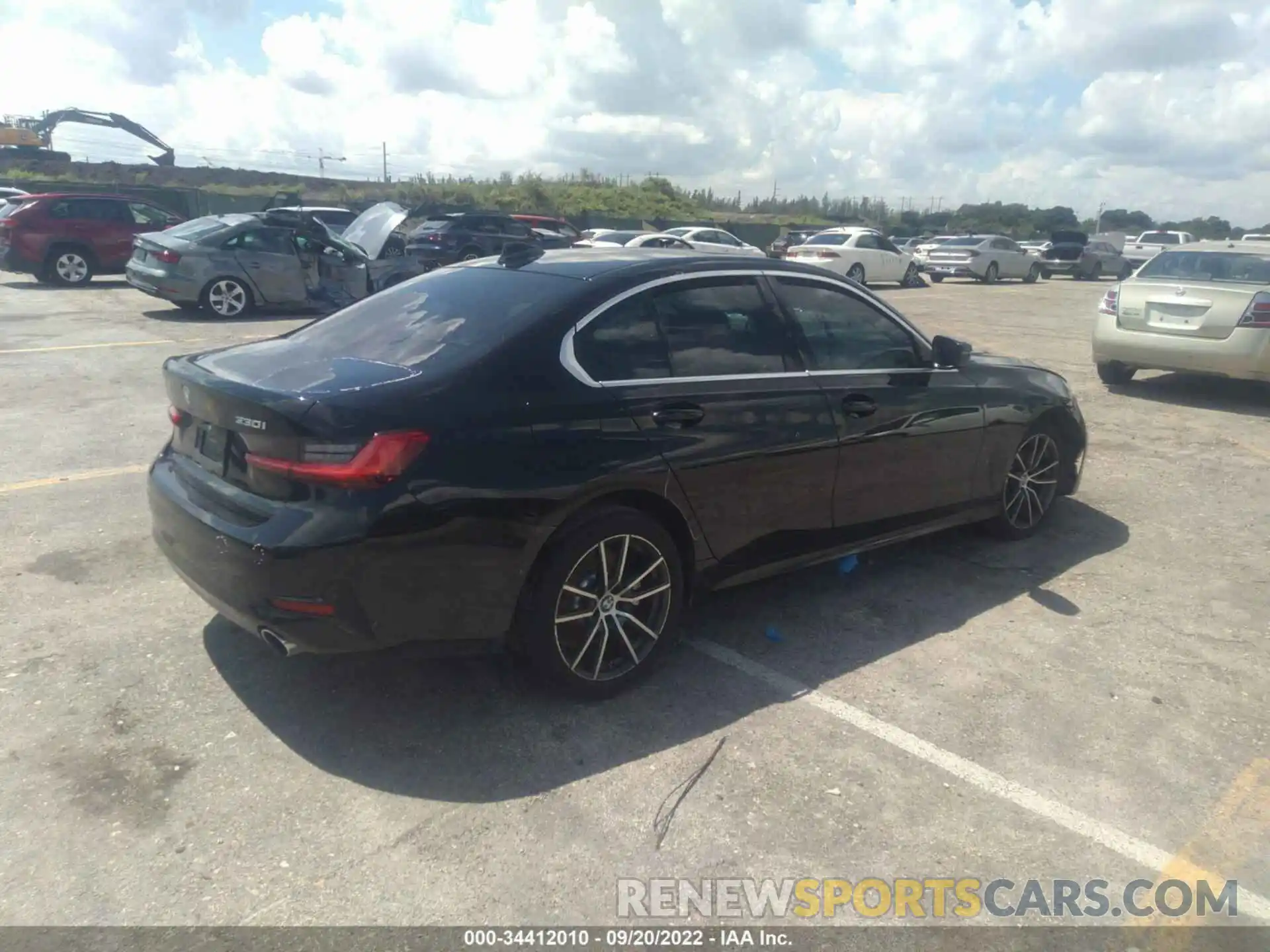 4 Photograph of a damaged car WBA5R1C00LFH34684 BMW 3 SERIES 2020