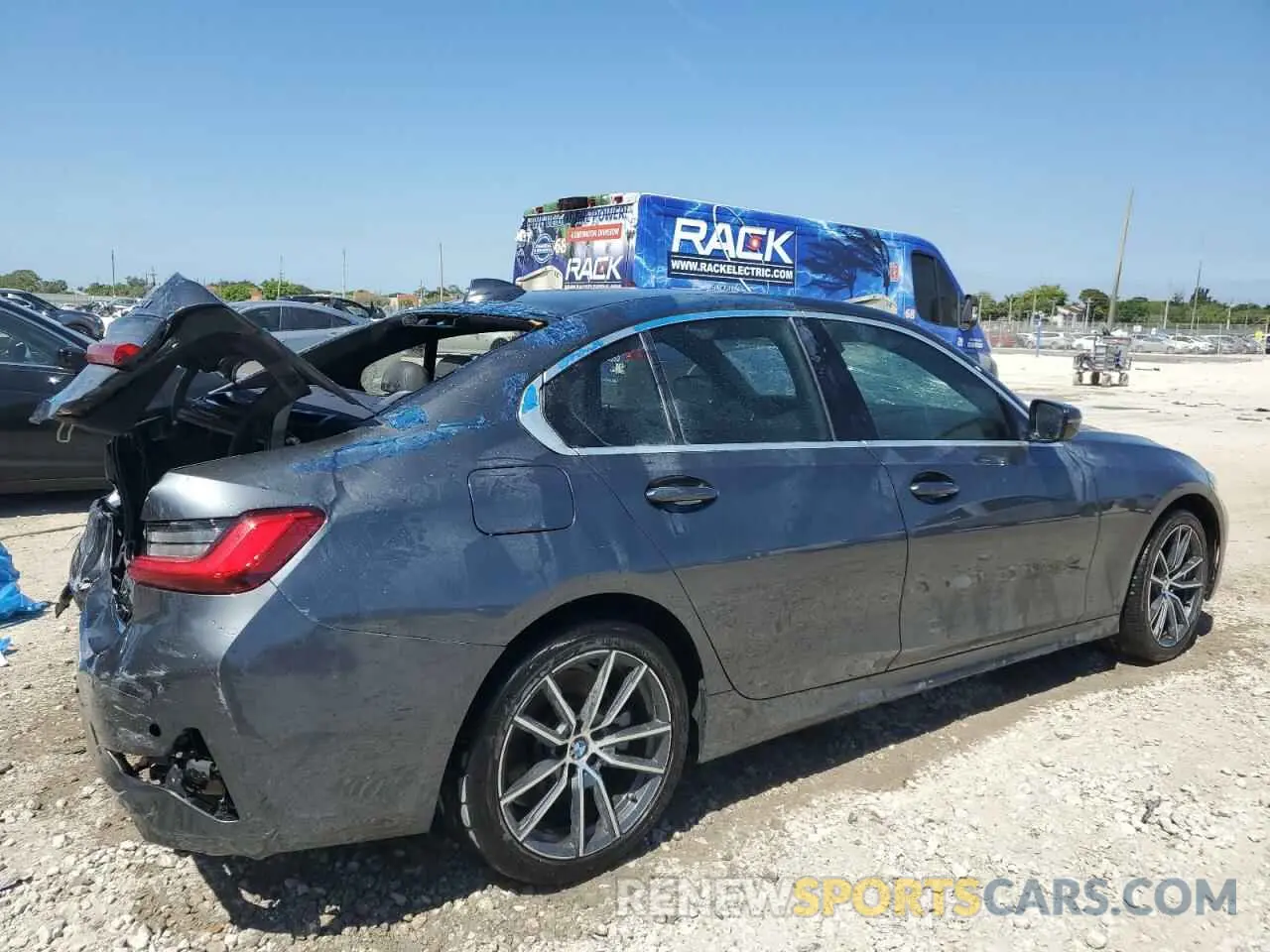3 Photograph of a damaged car WBA5R1C00LFH34734 BMW 3 SERIES 2020