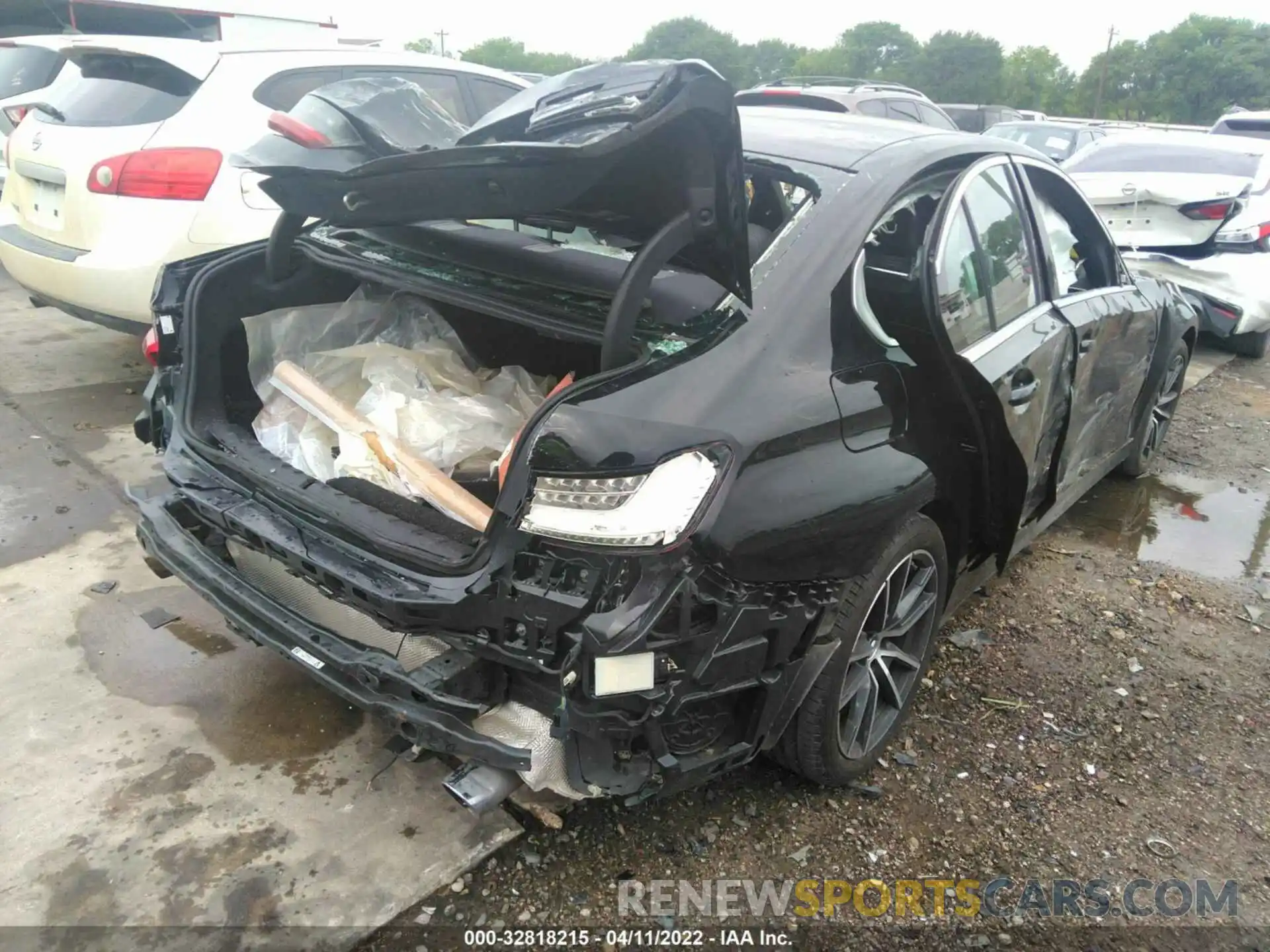 4 Photograph of a damaged car WBA5R1C01LFH39764 BMW 3 SERIES 2020