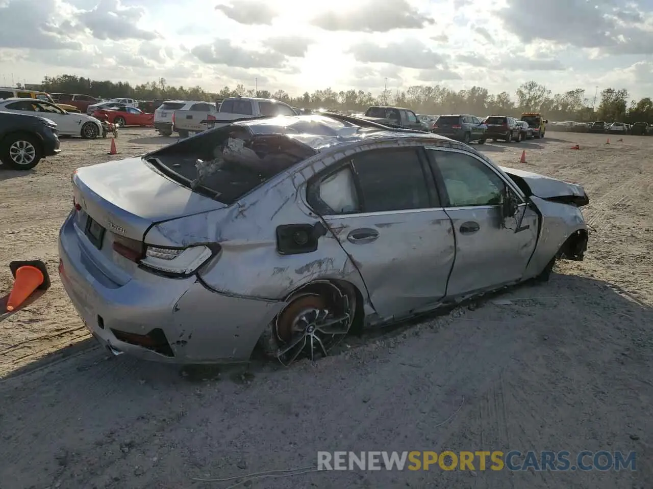 3 Photograph of a damaged car WBA5R1C07LFH41664 BMW 3 SERIES 2020