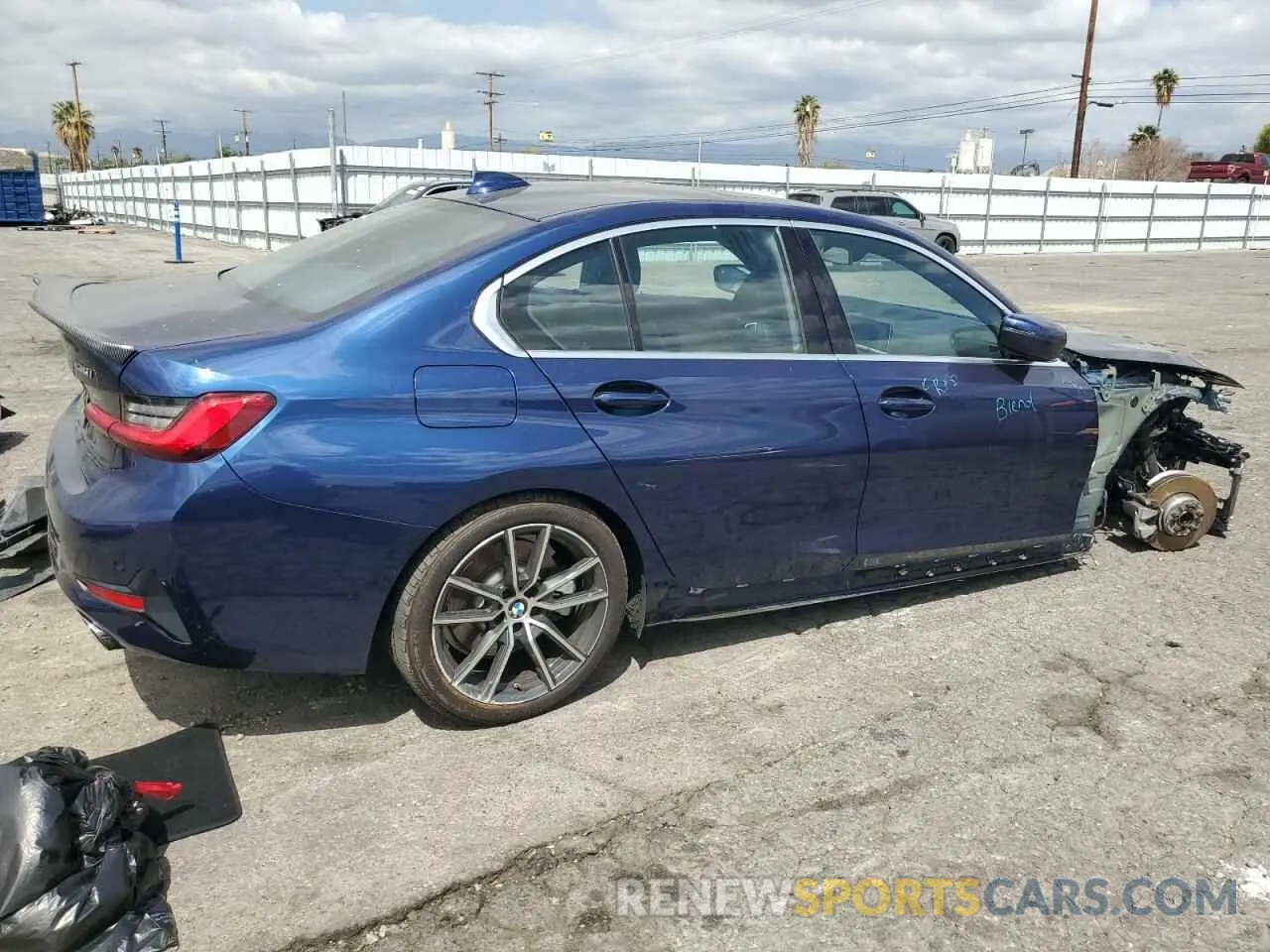 3 Photograph of a damaged car WBA5R1C08LFH41897 BMW 3 SERIES 2020