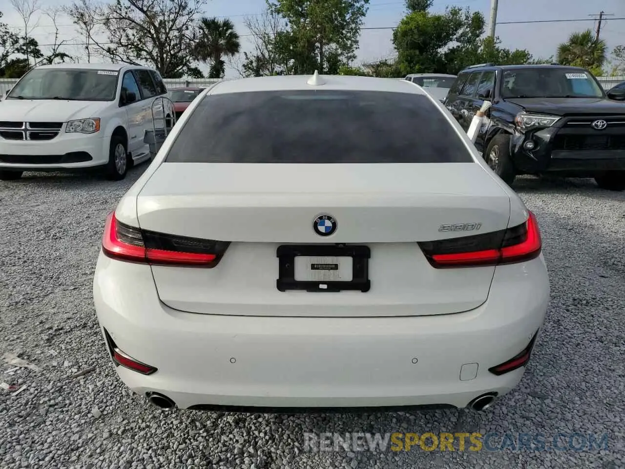 6 Photograph of a damaged car WBA5R1C0XLFH39262 BMW 3 SERIES 2020