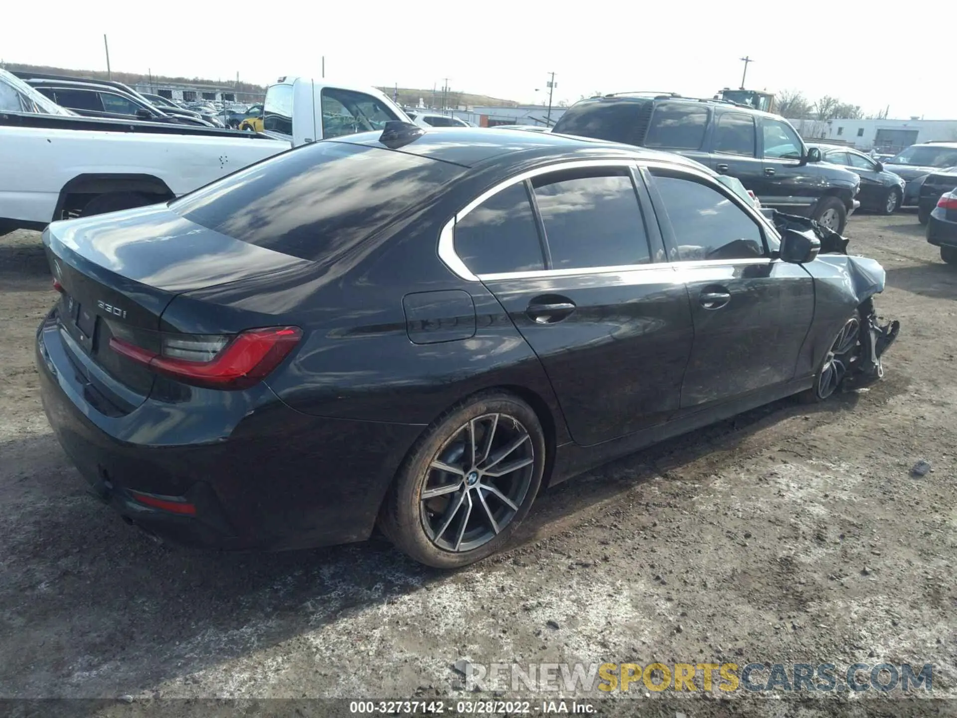 4 Photograph of a damaged car WBA5R7C01LFH51528 BMW 3 SERIES 2020