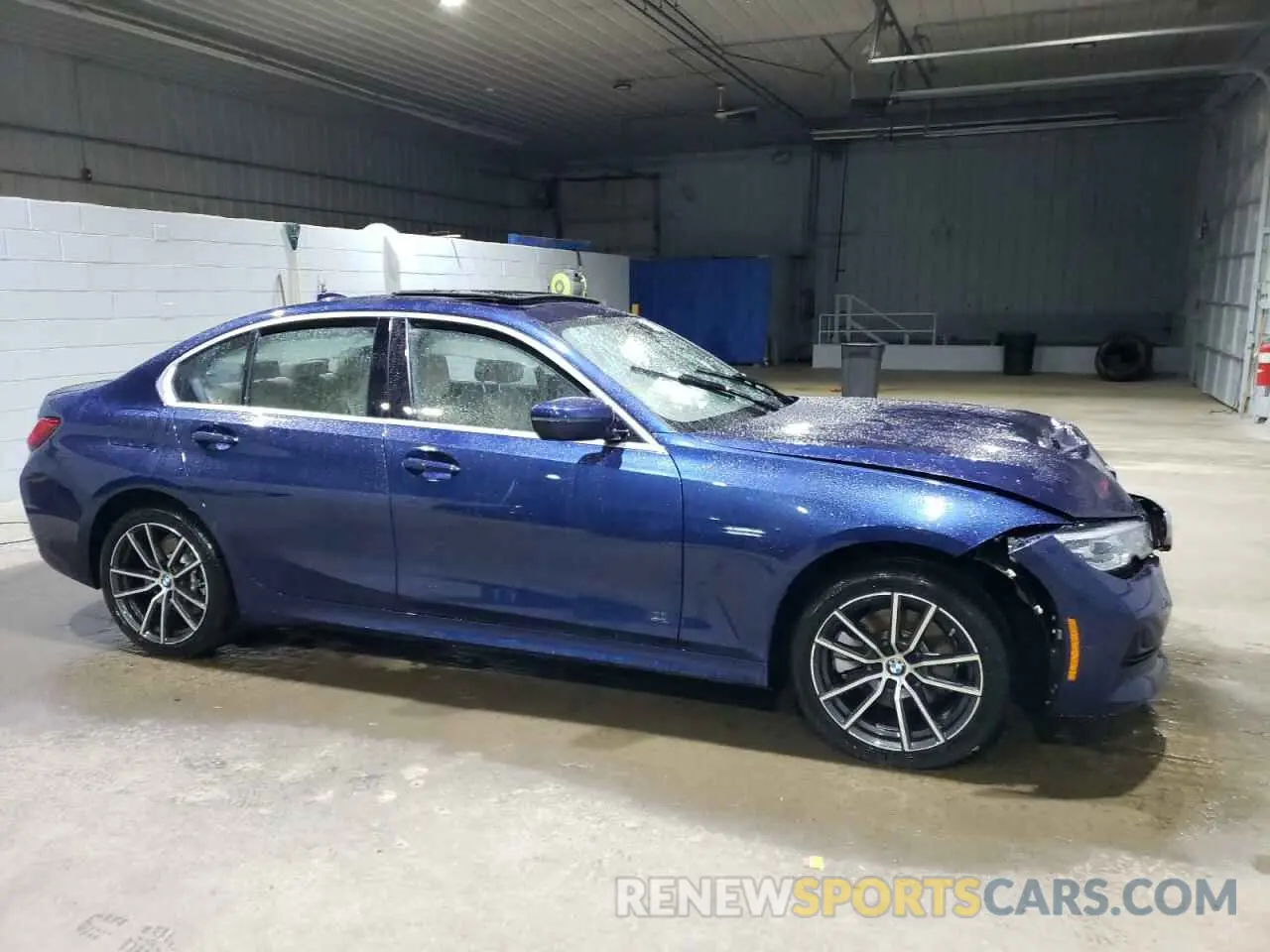 4 Photograph of a damaged car WBA5R7C01LFH69124 BMW 3 SERIES 2020