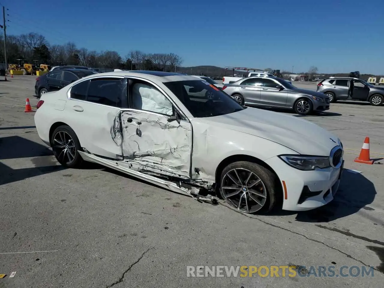 4 Photograph of a damaged car WBA5R7C02LFH45396 BMW 3 SERIES 2020