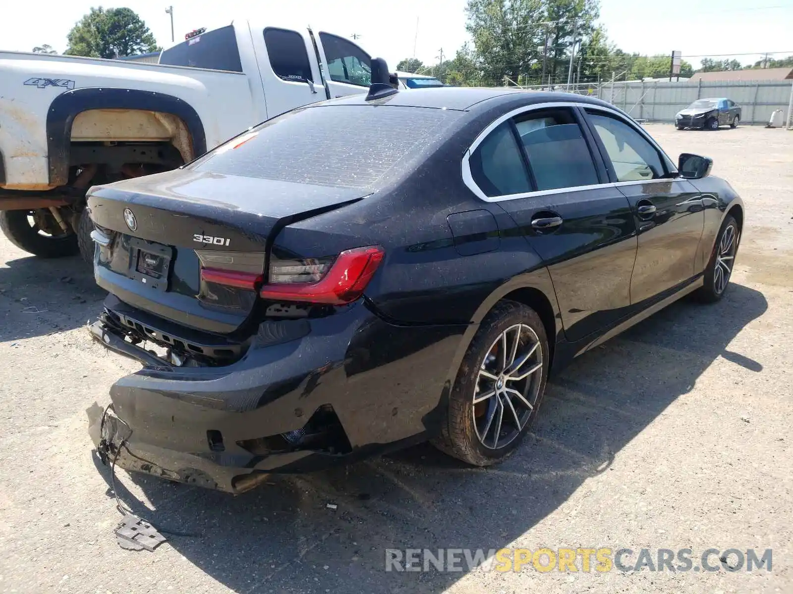 4 Photograph of a damaged car WBA5R7C02LFJ54787 BMW 3 SERIES 2020