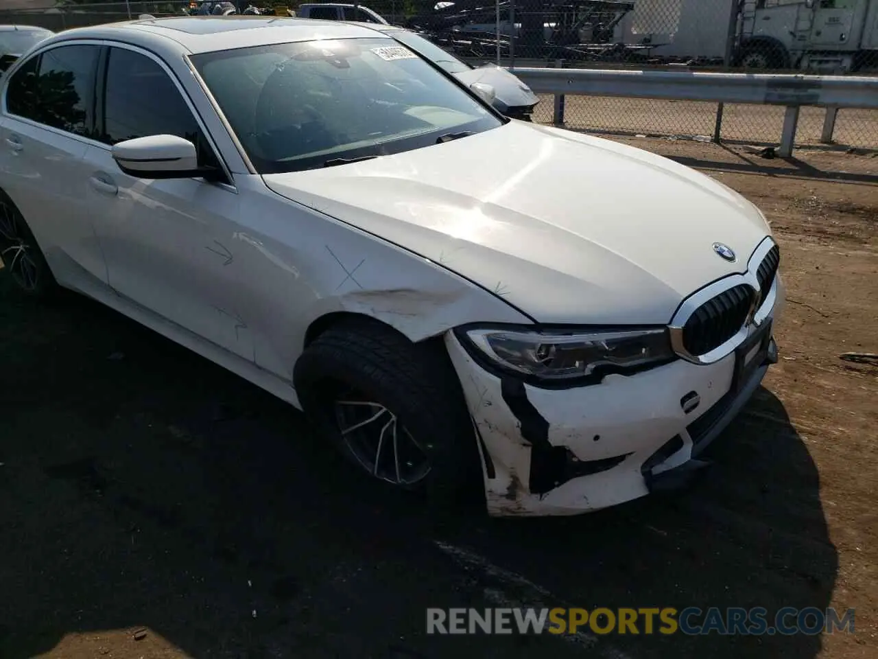 9 Photograph of a damaged car WBA5R7C08LFH33740 BMW 3 SERIES 2020