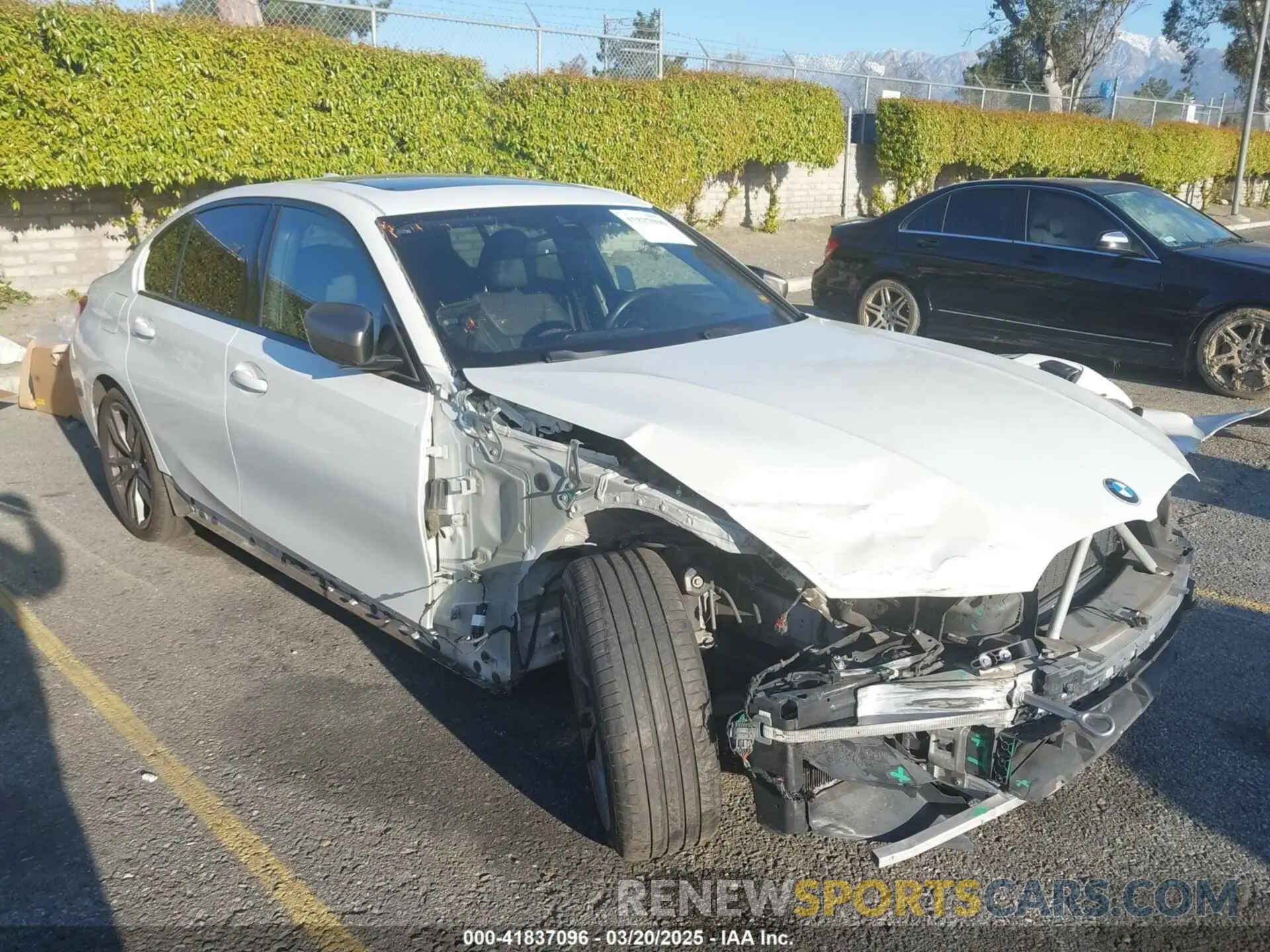 1 Photograph of a damaged car WBA5U7C00LA286622 BMW 3 SERIES 2020
