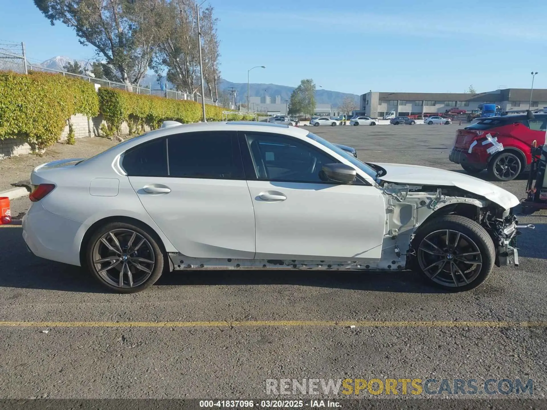 14 Photograph of a damaged car WBA5U7C00LA286622 BMW 3 SERIES 2020