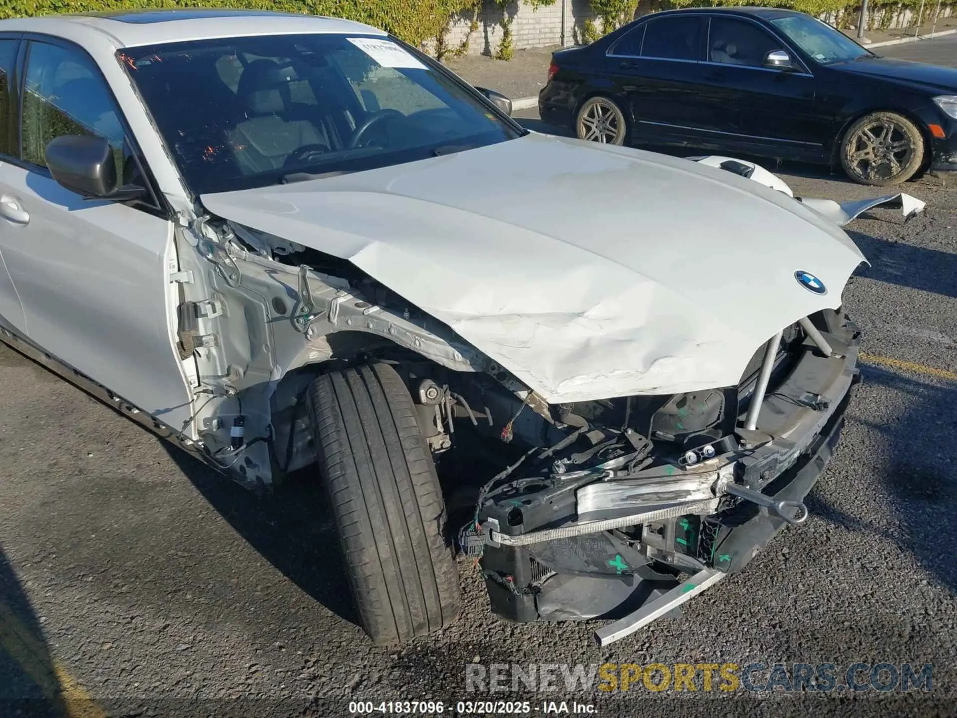 6 Photograph of a damaged car WBA5U7C00LA286622 BMW 3 SERIES 2020