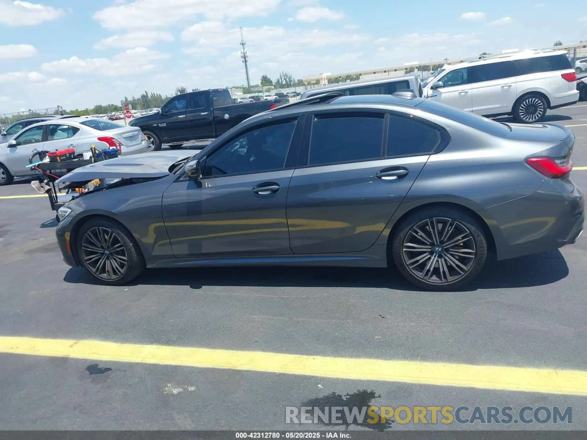 14 Photograph of a damaged car WBA5U7C01LFH30158 BMW 3 SERIES 2020