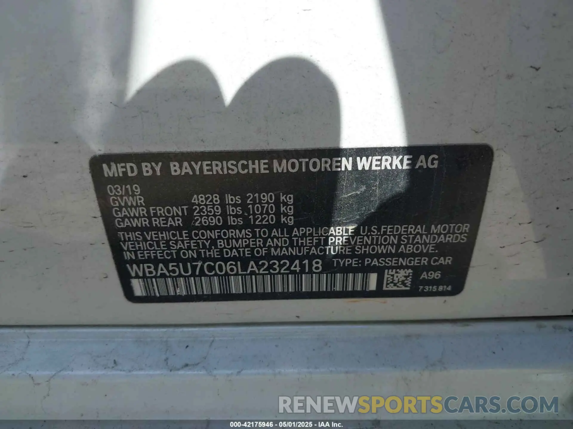 9 Photograph of a damaged car WBA5U7C06LA232418 BMW 3 SERIES 2020