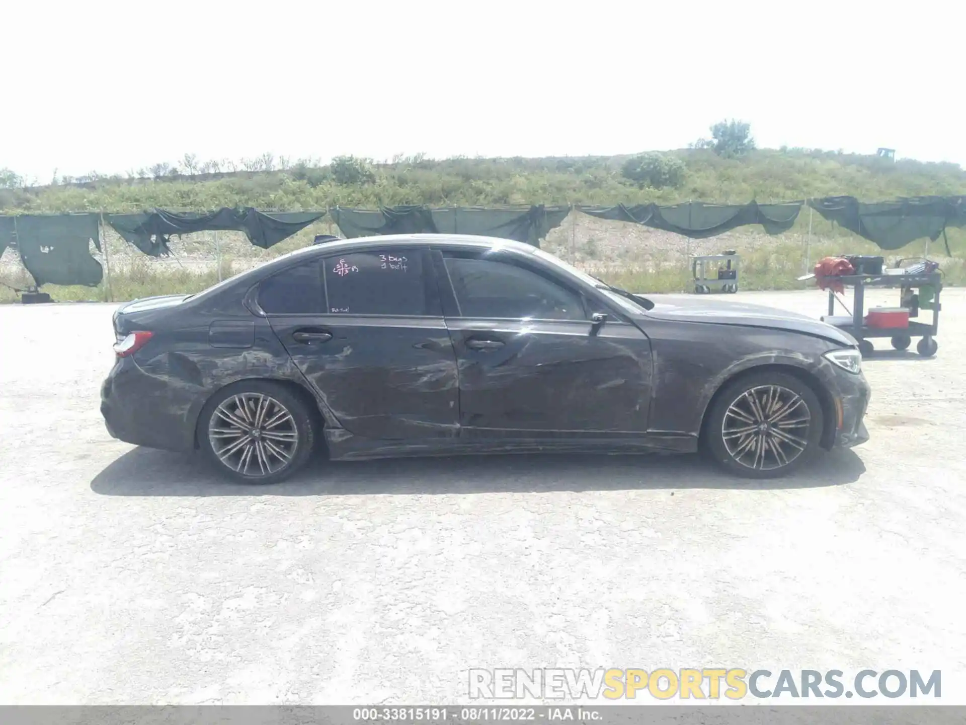 6 Photograph of a damaged car WBA5U7C06LFH45190 BMW 3 SERIES 2020