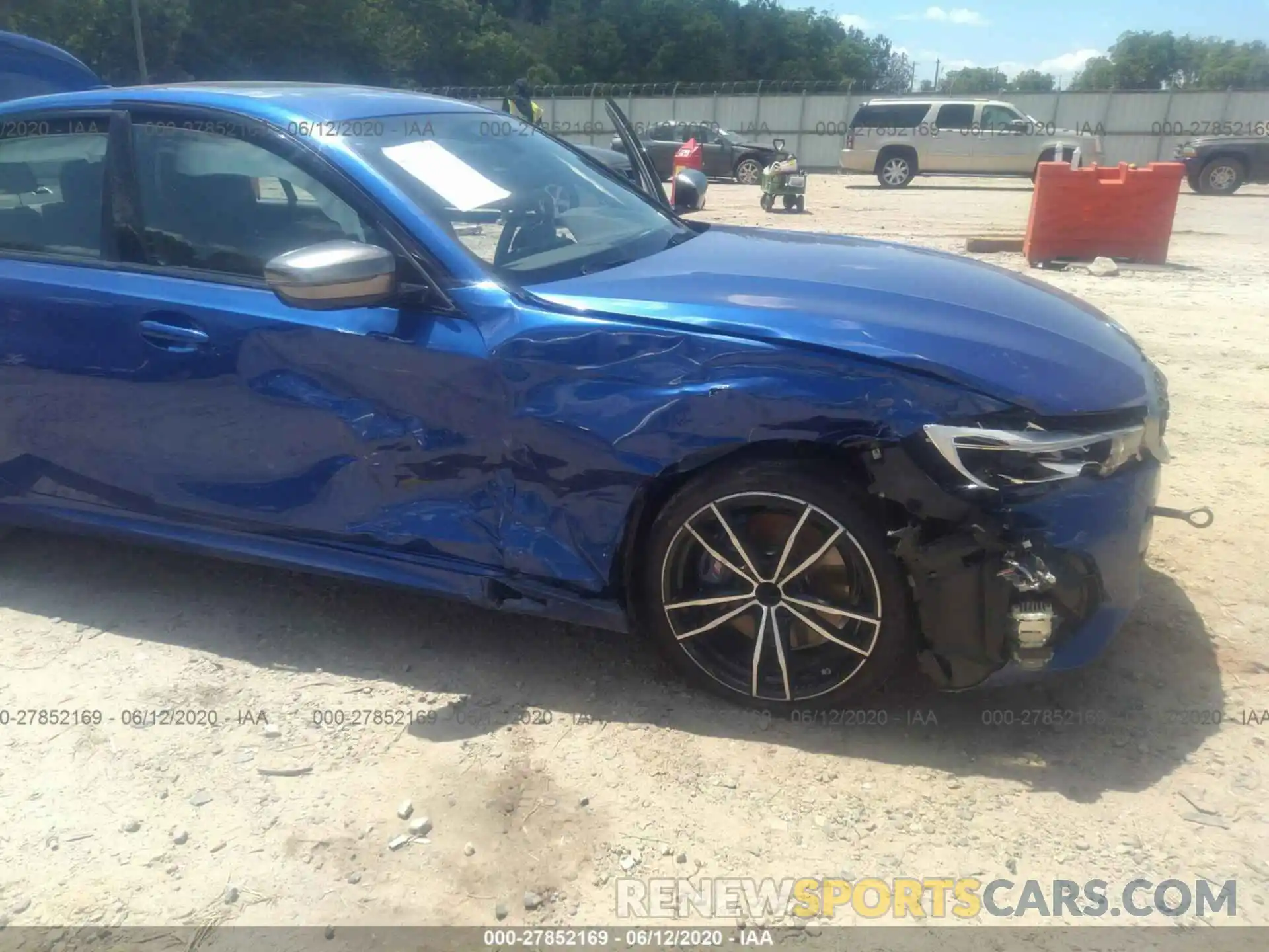 6 Photograph of a damaged car WBA5U7C0XLAF54014 BMW 3 SERIES 2020