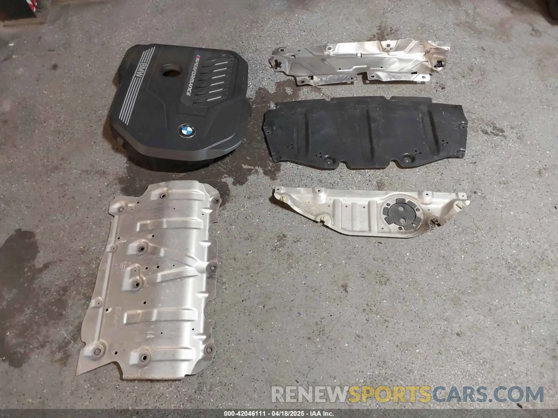 12 Photograph of a damaged car WBA5U9C02LFH25496 BMW 3 SERIES 2020