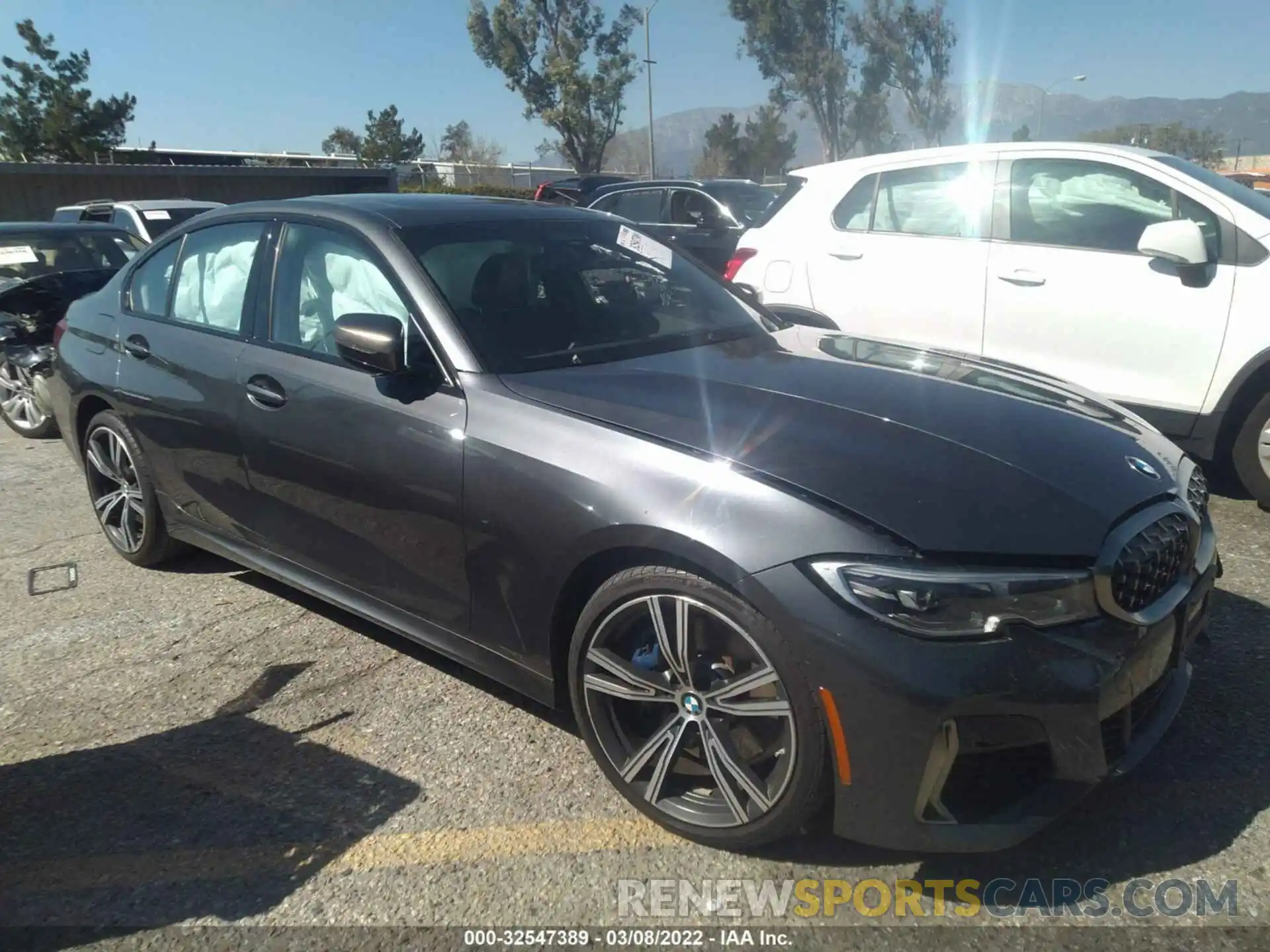 1 Photograph of a damaged car WBA5U9C07LFH33898 BMW 3 SERIES 2020