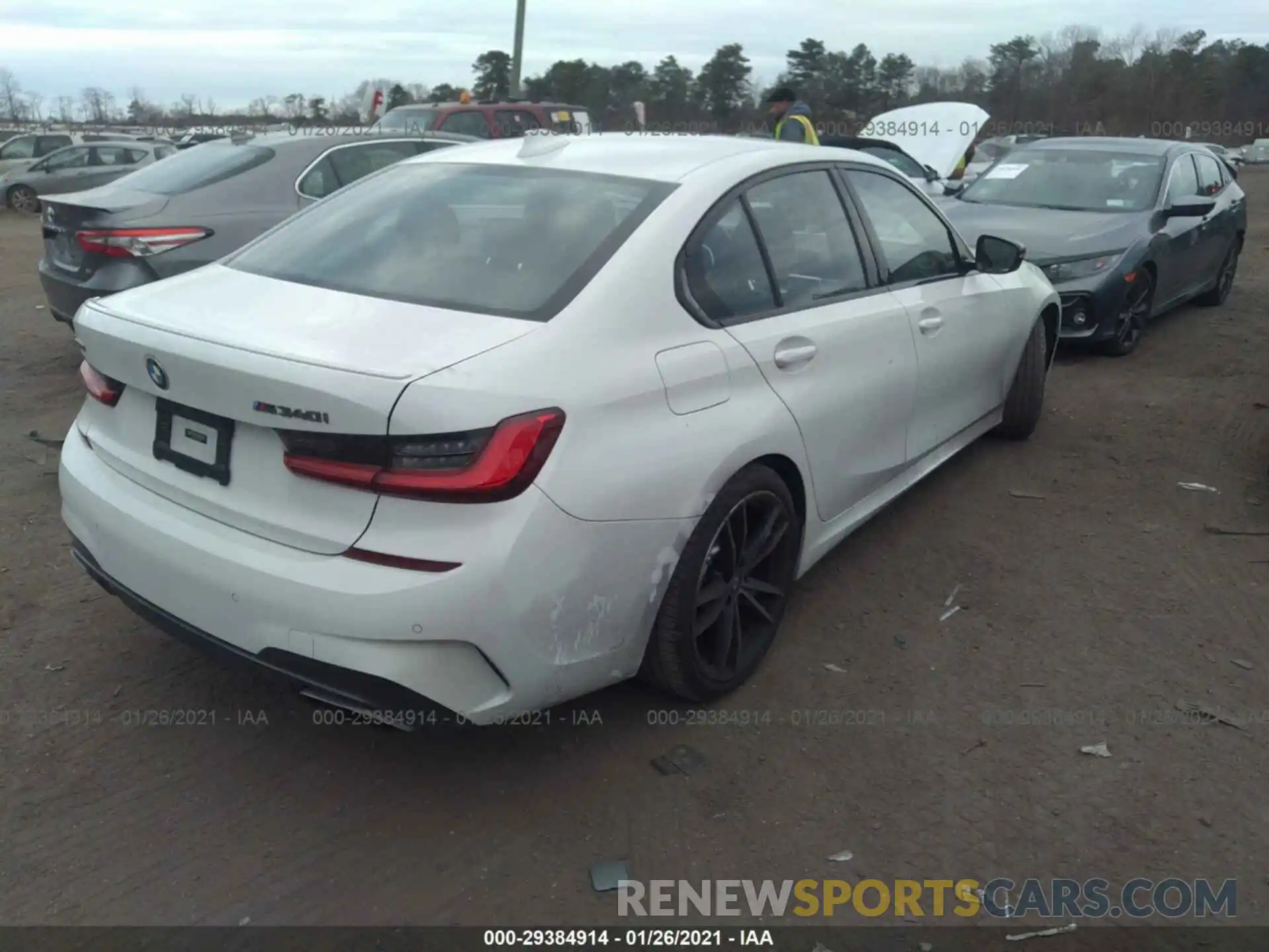 4 Photograph of a damaged car WBA5U9C07LFJ82868 BMW 3 SERIES 2020