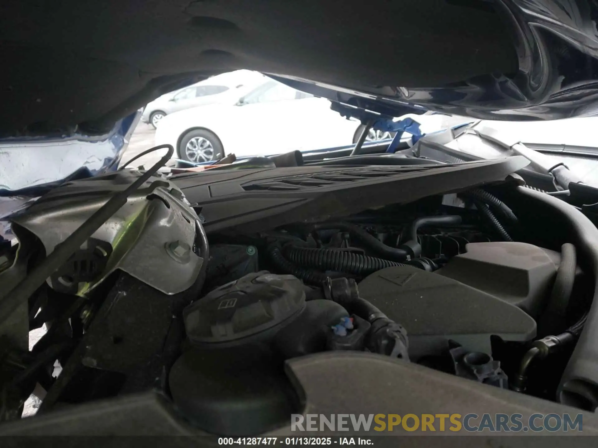 10 Photograph of a damaged car WBA5U9C07LFJ84975 BMW 3 SERIES 2020