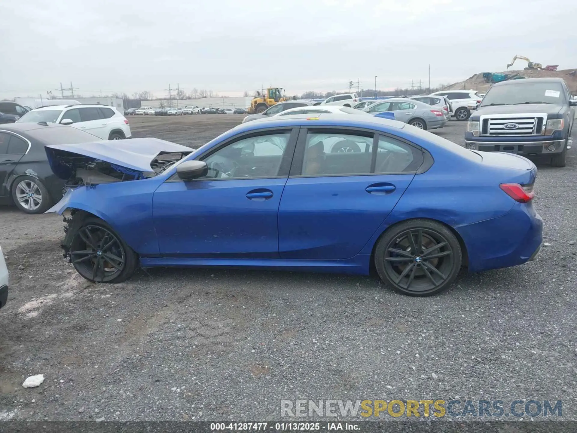 13 Photograph of a damaged car WBA5U9C07LFJ84975 BMW 3 SERIES 2020