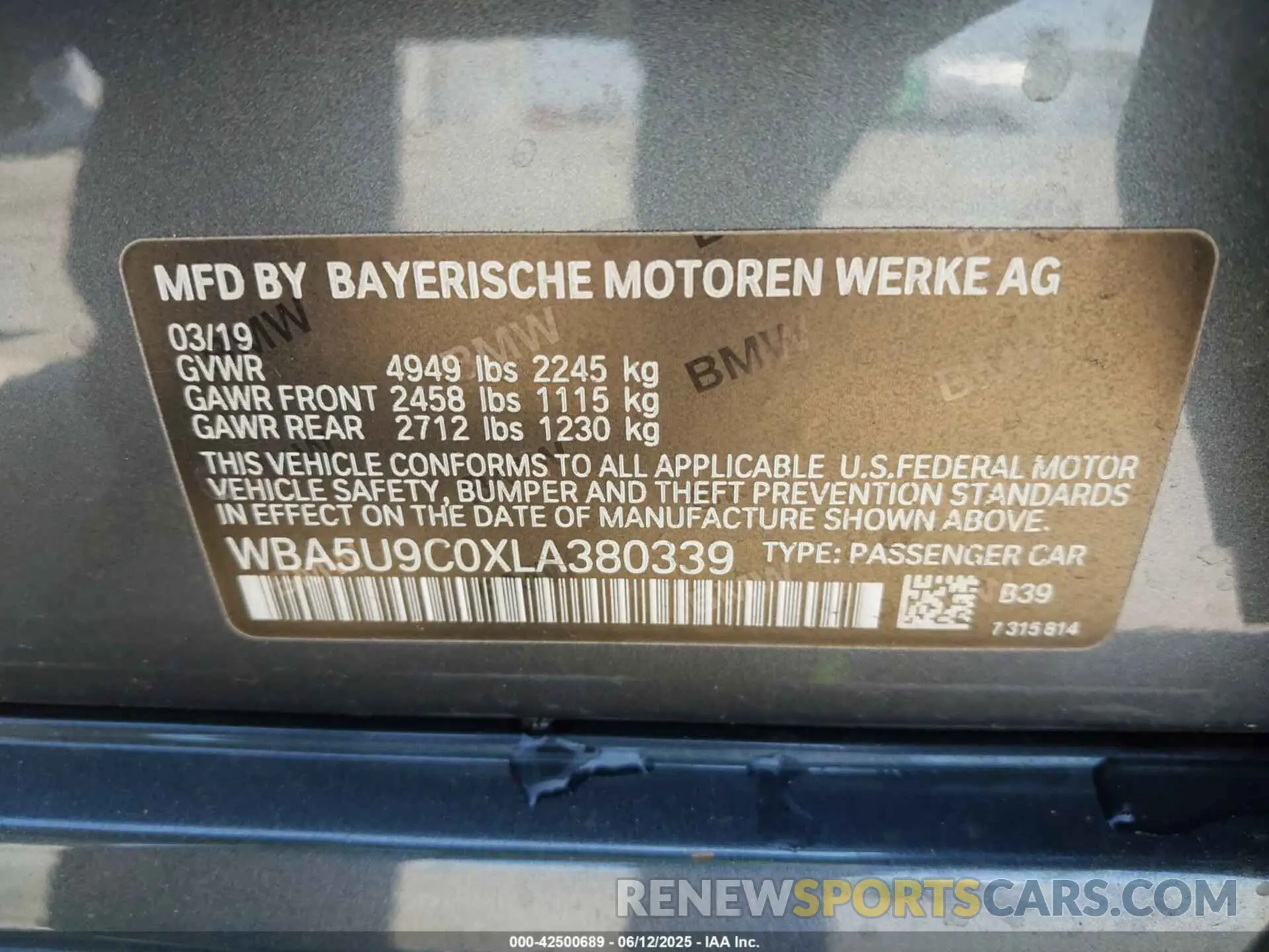 9 Photograph of a damaged car WBA5U9C0XLA380339 BMW 3 SERIES 2020