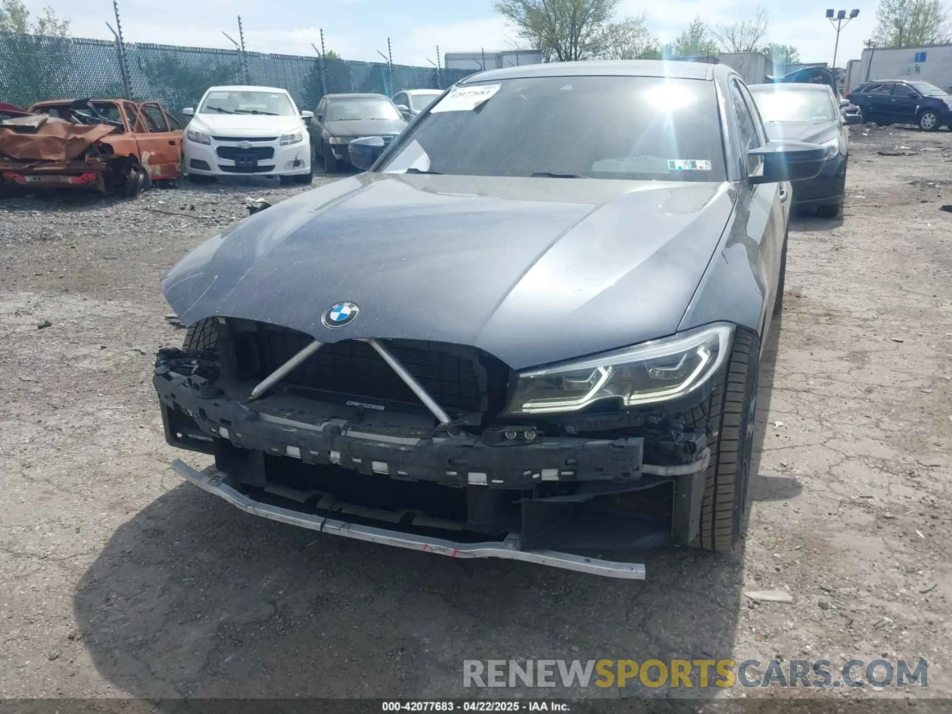 6 Photograph of a damaged car WBA5U9C0XLFJ82184 BMW 3 SERIES 2020