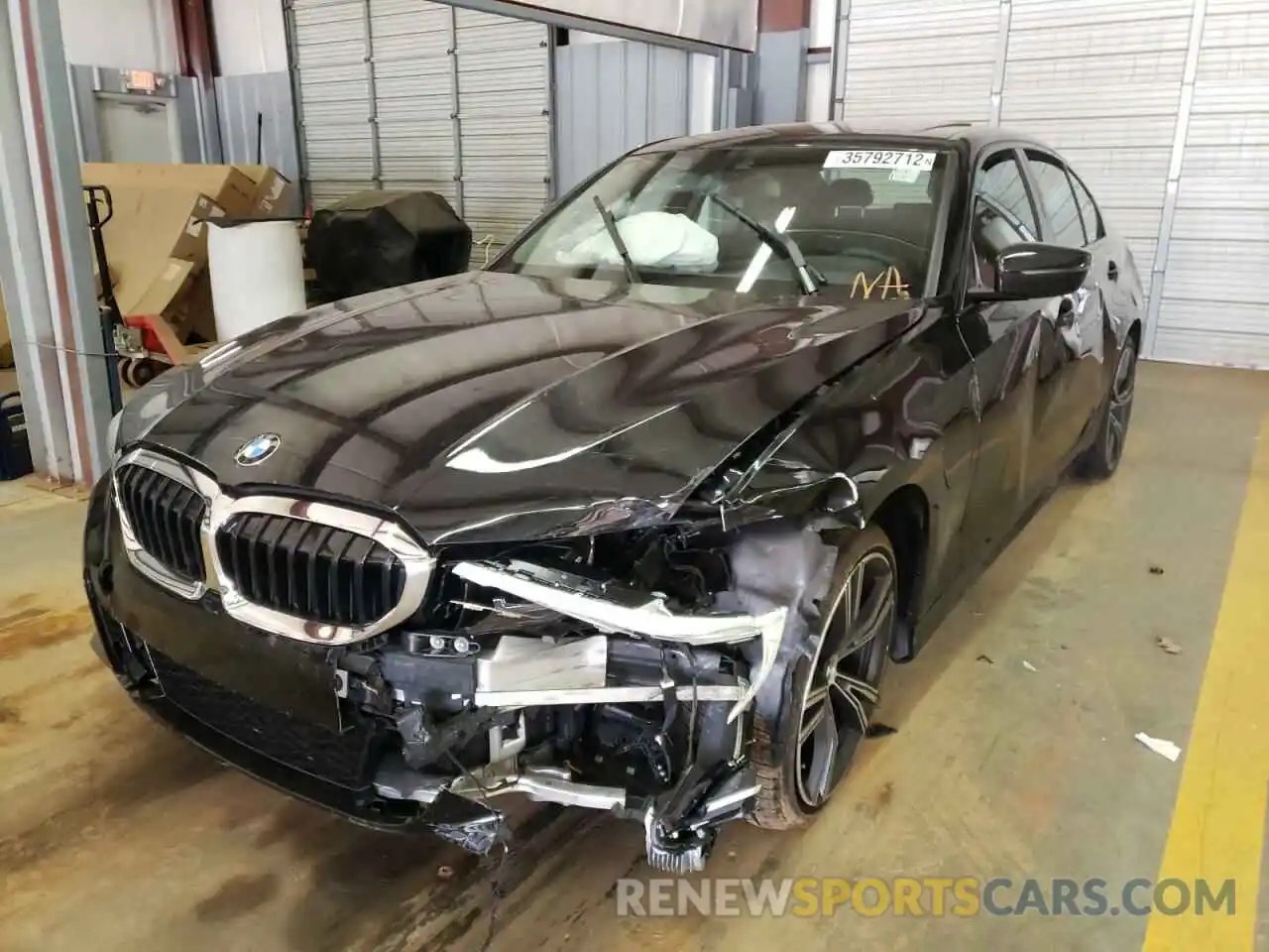 2 Photograph of a damaged car 3MW5P7J00M8B39367 BMW 3 SERIES 2021