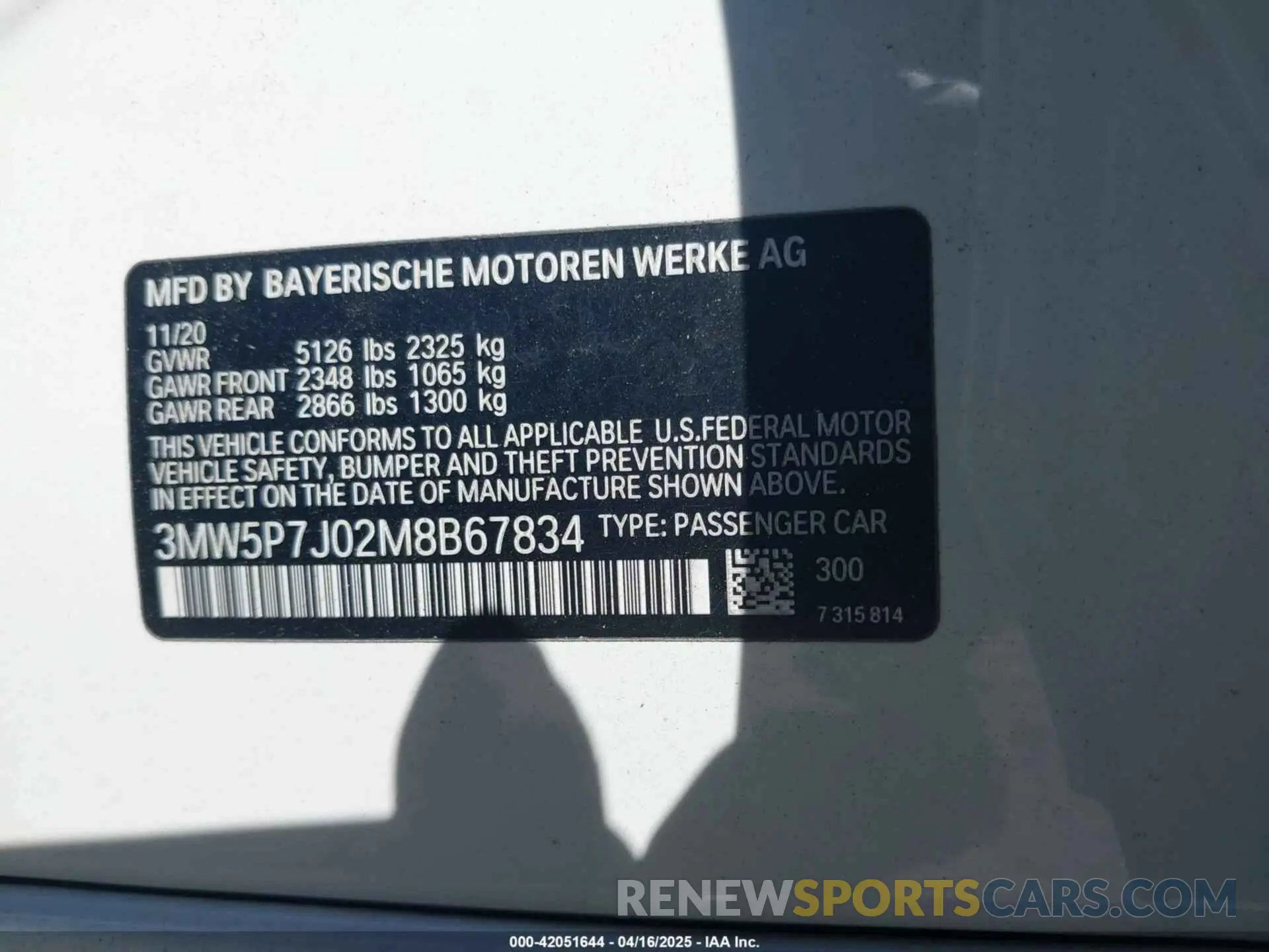 9 Photograph of a damaged car 3MW5P7J02M8B67834 BMW 3 SERIES 2021