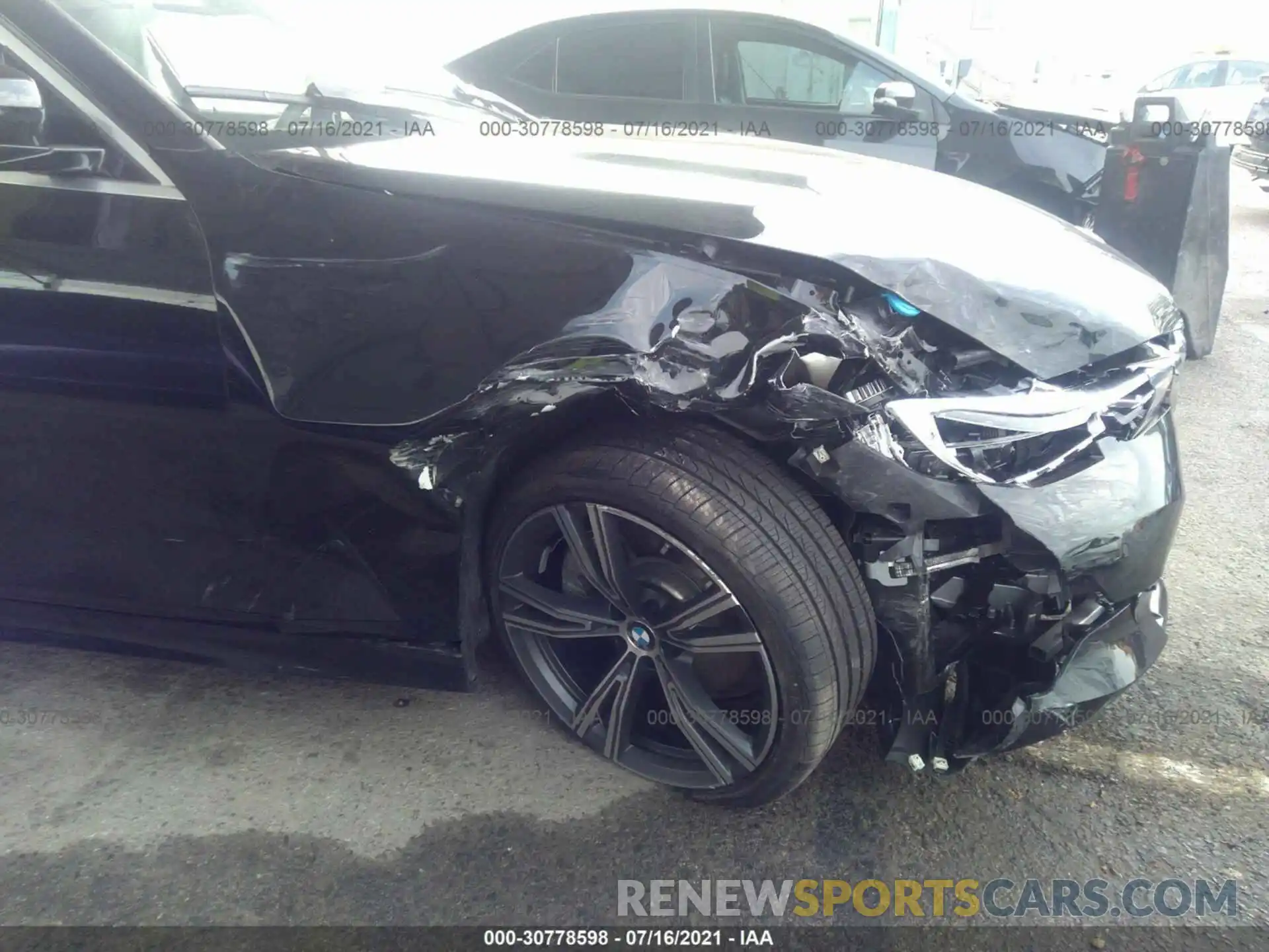 6 Photograph of a damaged car 3MW5P7J07M8B85455 BMW 3 SERIES 2021