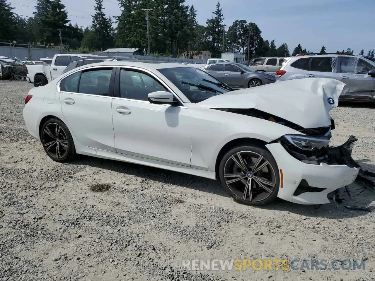 4 Photograph of a damaged car 3MW5P7J08M8B74299 BMW 3 SERIES 2021