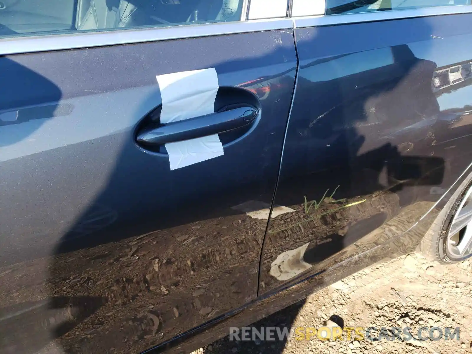 9 Photograph of a damaged car 3MW5P9J04M8C17189 BMW 3 SERIES 2021