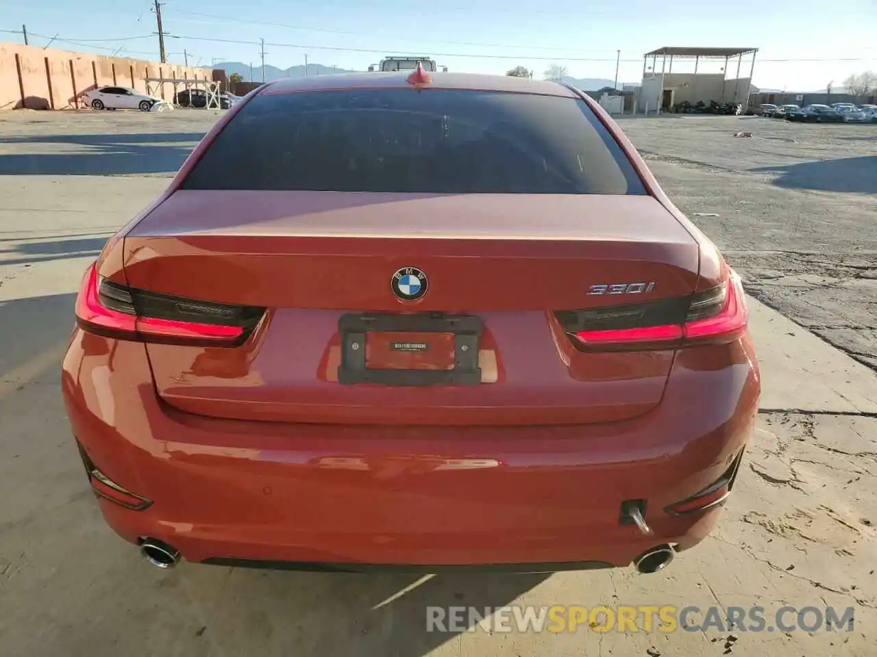 6 Photograph of a damaged car 3MW5R1J00M8B66768 BMW 3 SERIES 2021