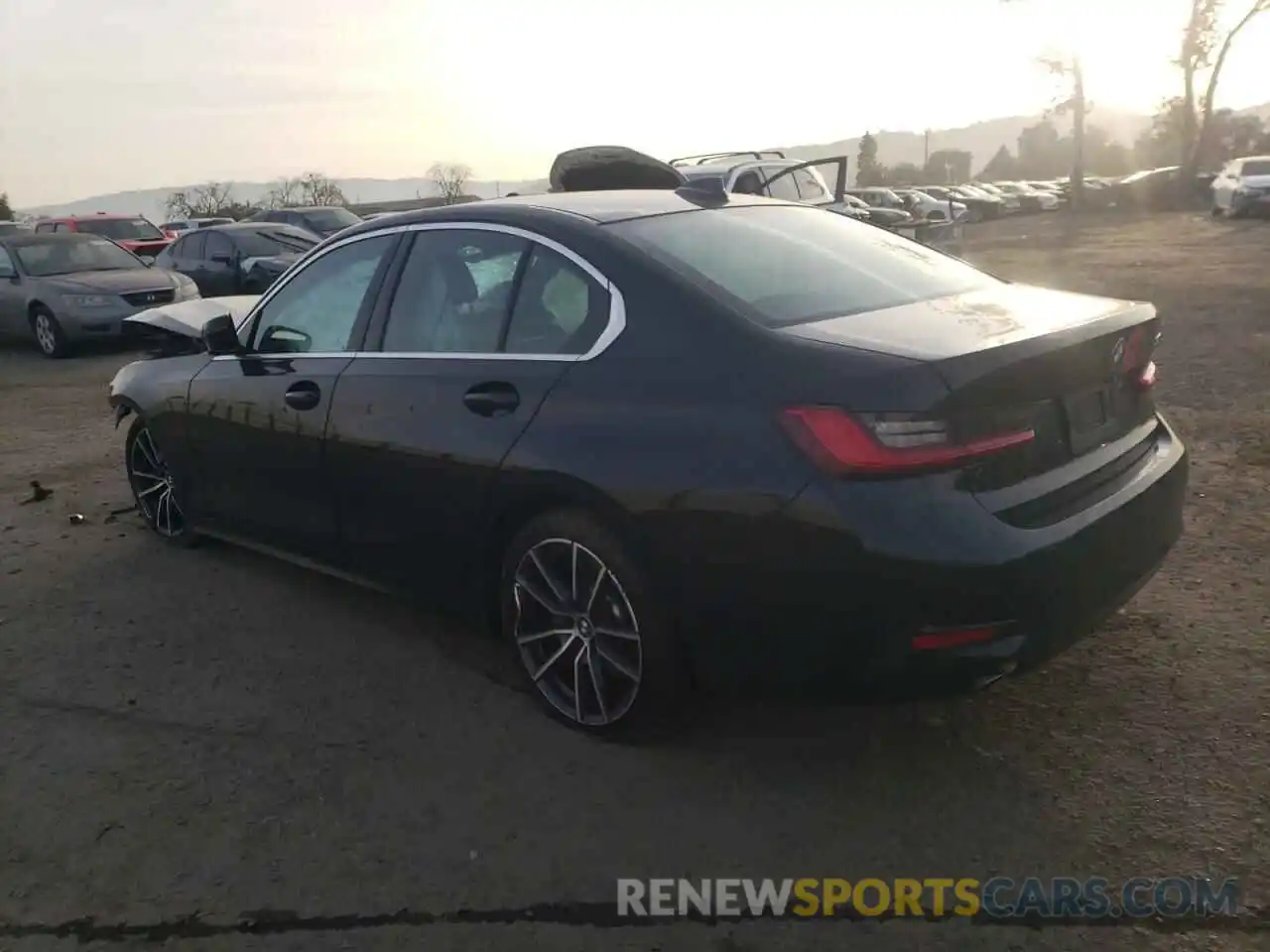 2 Photograph of a damaged car 3MW5R1J00M8B70027 BMW 3 SERIES 2021