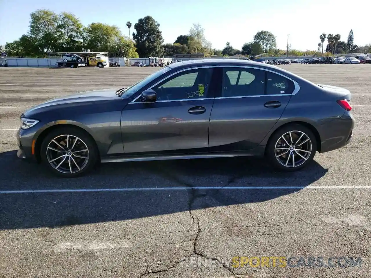 9 Photograph of a damaged car 3MW5R1J01M8B66584 BMW 3 SERIES 2021