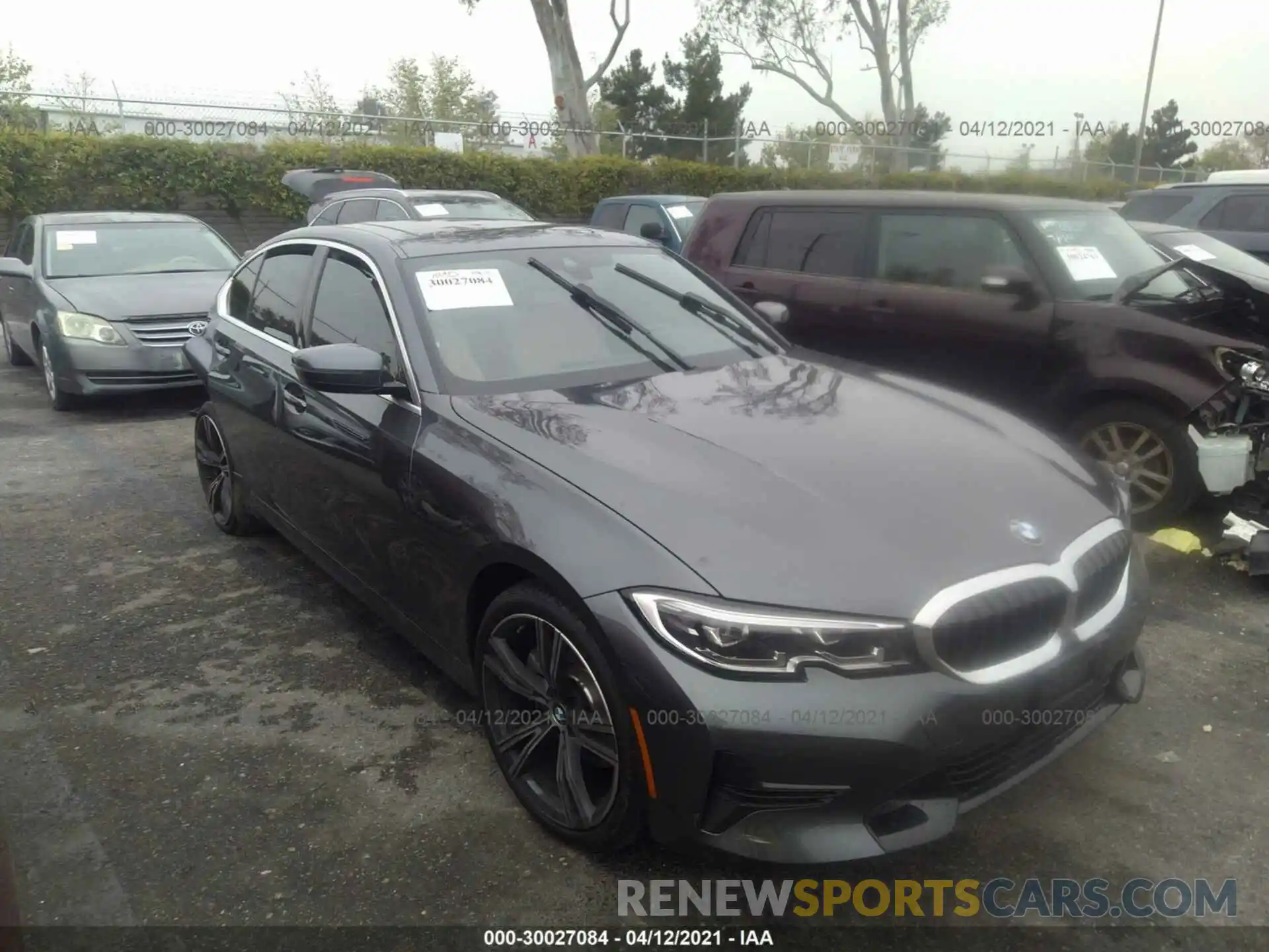 1 Photograph of a damaged car 3MW5R1J01M8B78105 BMW 3 SERIES 2021