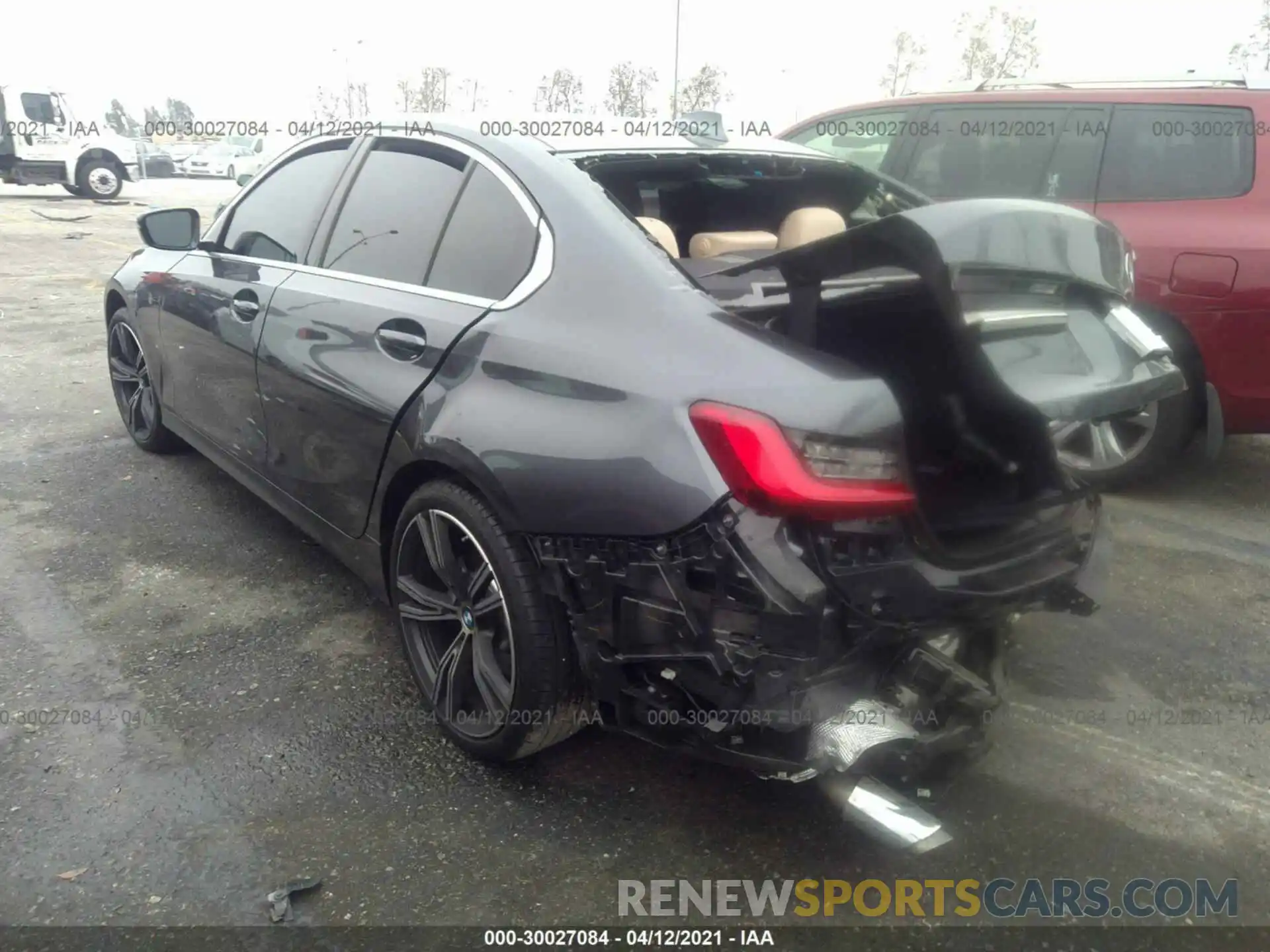 3 Photograph of a damaged car 3MW5R1J01M8B78105 BMW 3 SERIES 2021