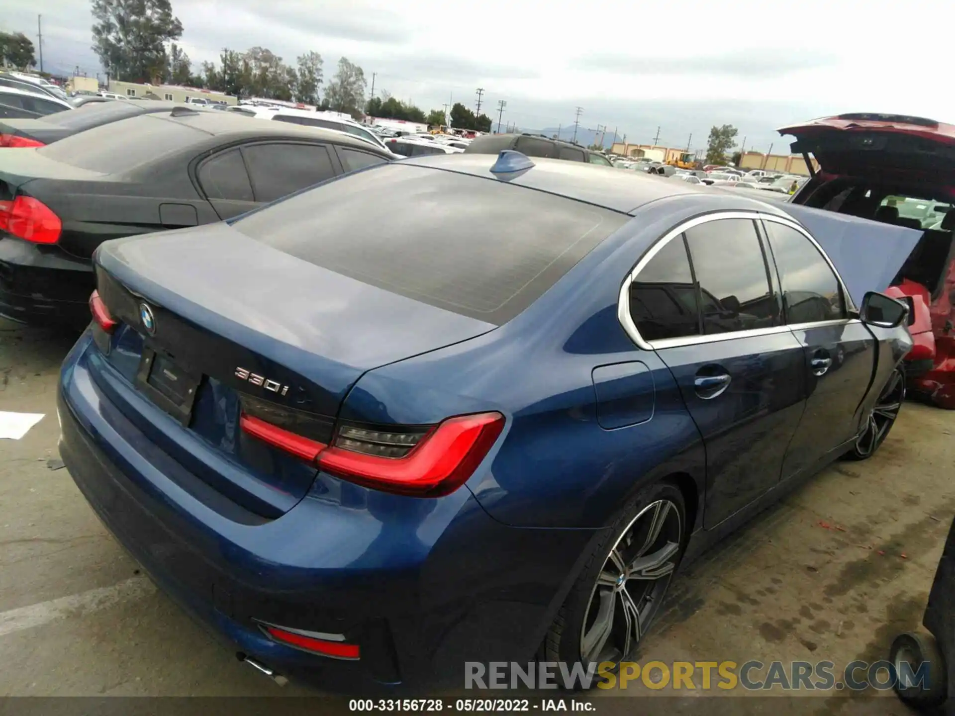 4 Photograph of a damaged car 3MW5R1J01M8B99679 BMW 3 SERIES 2021