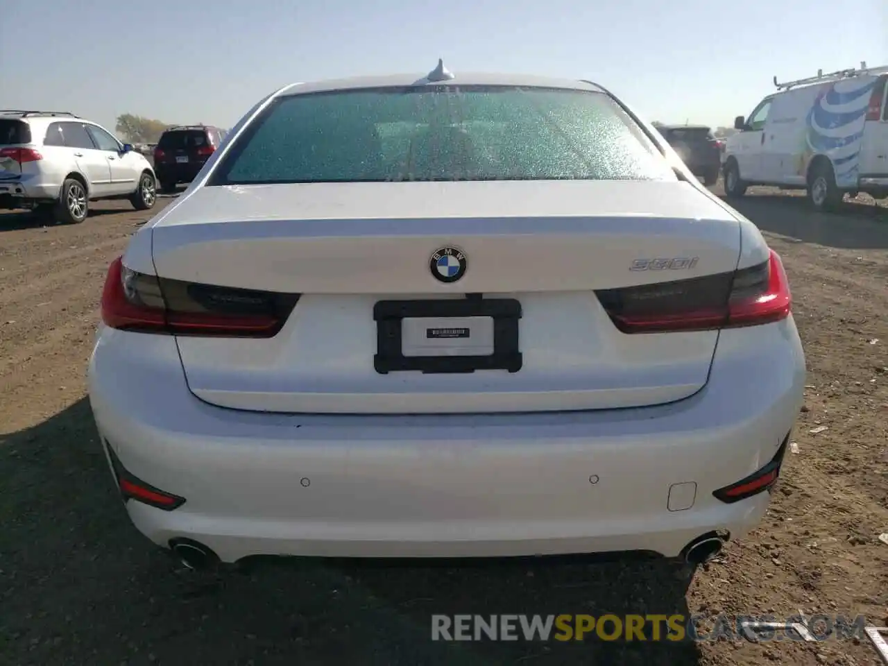 6 Photograph of a damaged car 3MW5R1J01M8C08106 BMW 3 SERIES 2021