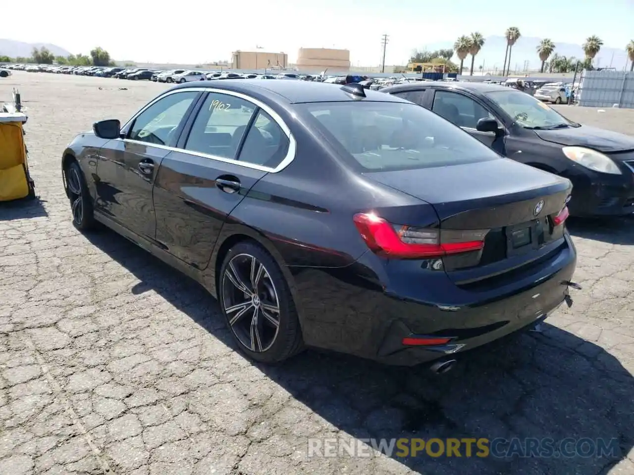 3 Photograph of a damaged car 3MW5R1J01M8C09904 BMW 3 SERIES 2021