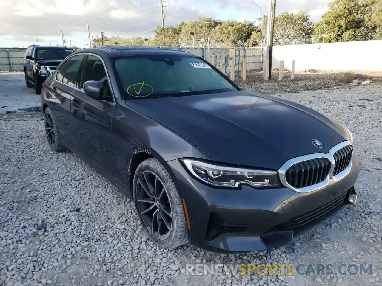 1 Photograph of a damaged car 3MW5R1J01M8C11684 BMW 3 SERIES 2021