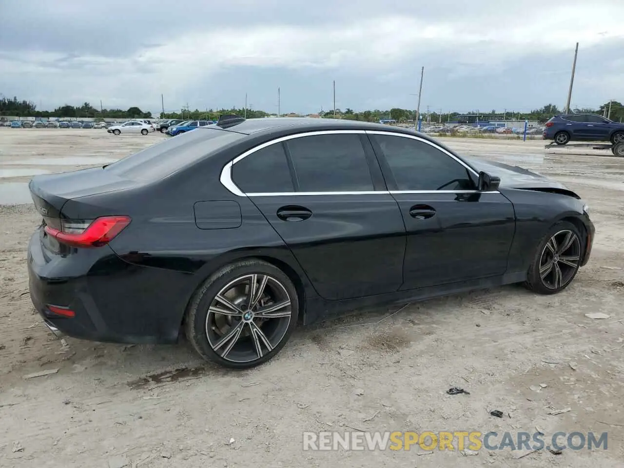 3 Photograph of a damaged car 3MW5R1J02M8B67789 BMW 3 SERIES 2021